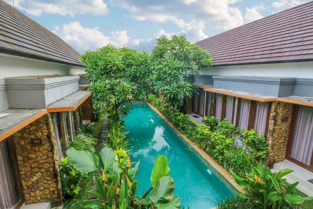 The Light Bali Villas by OYO Rooms