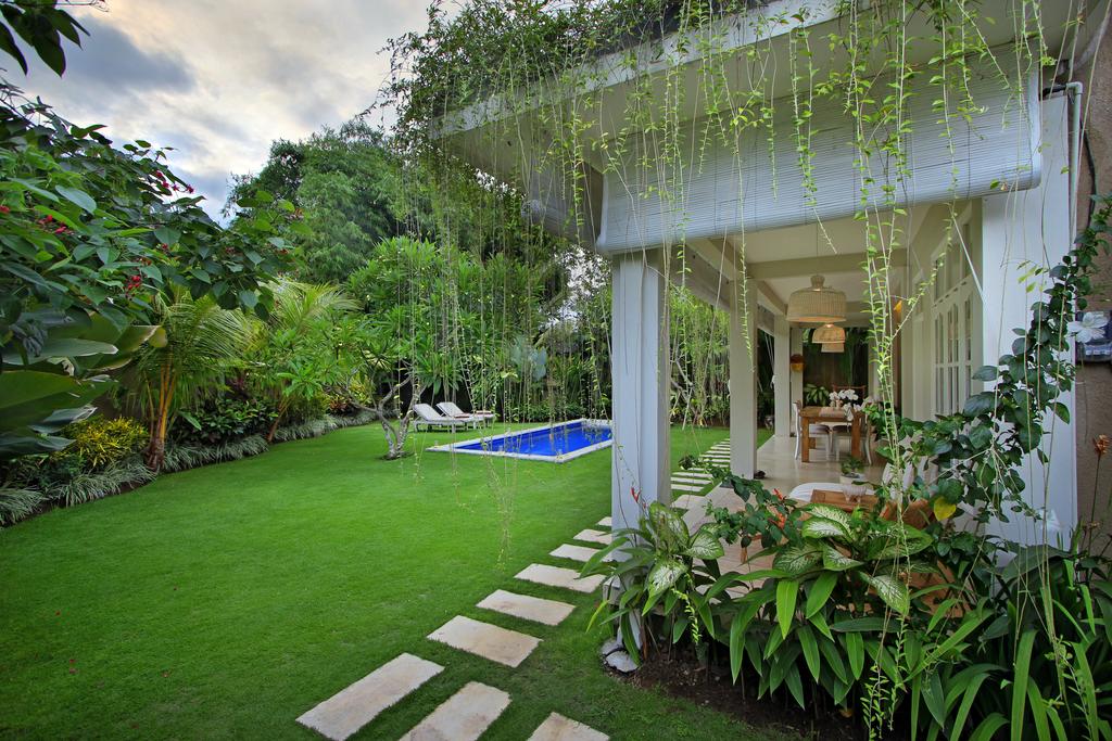 The Lodek Villas