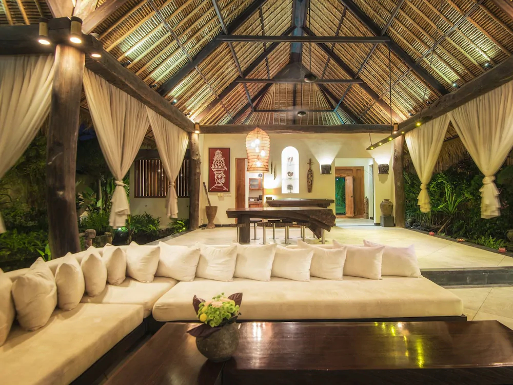 The Villas Ku