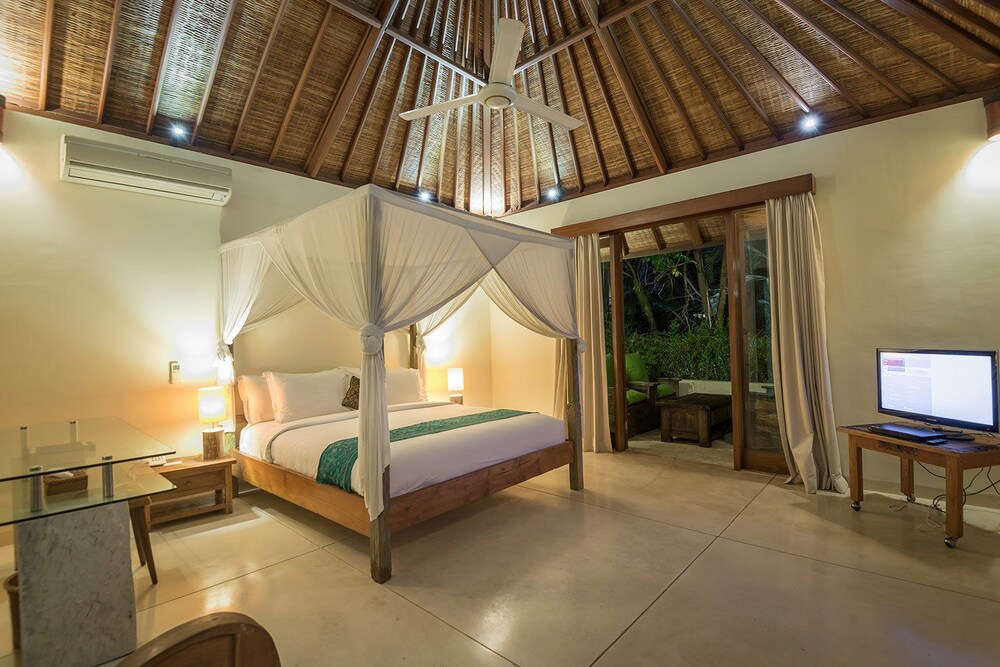 The Villas Ku