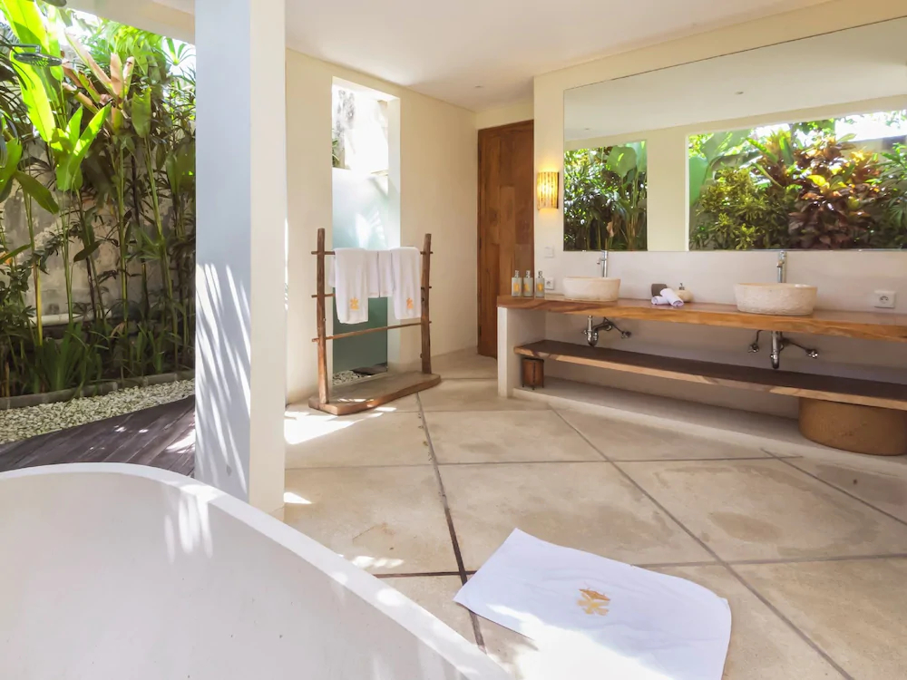 The Villas Ku