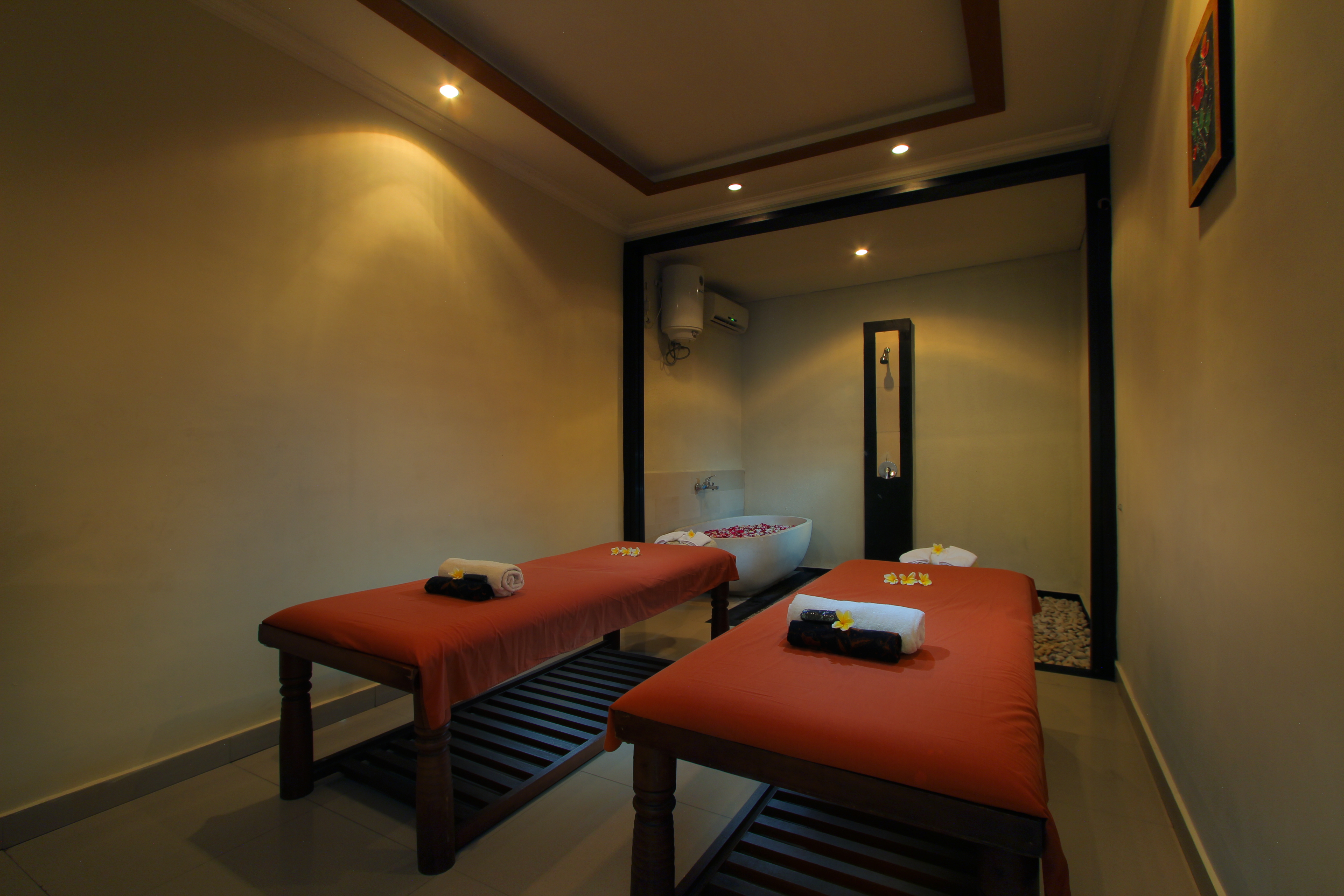Tonys Villas & Resort