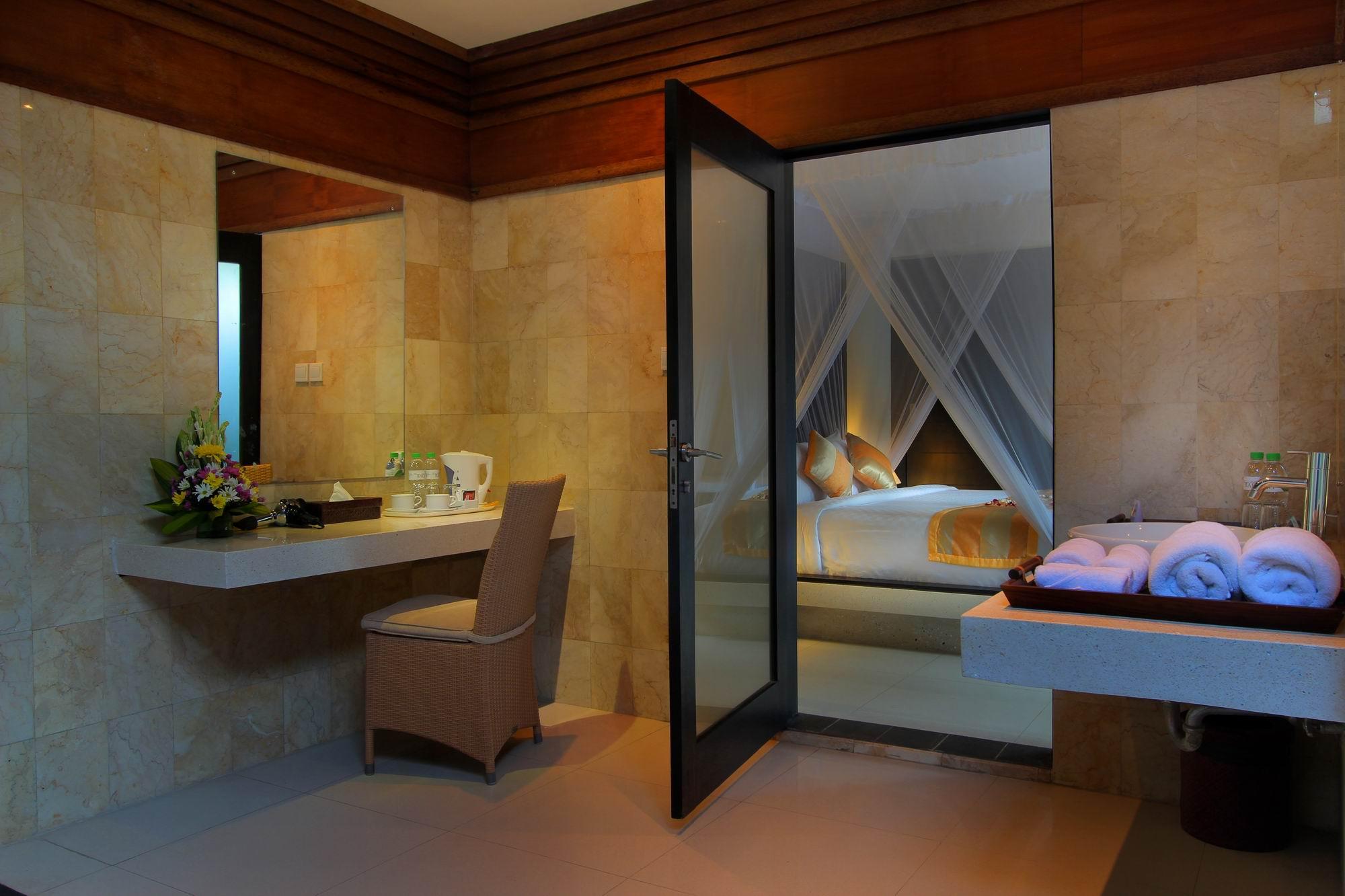 Tonys Villas & Resort