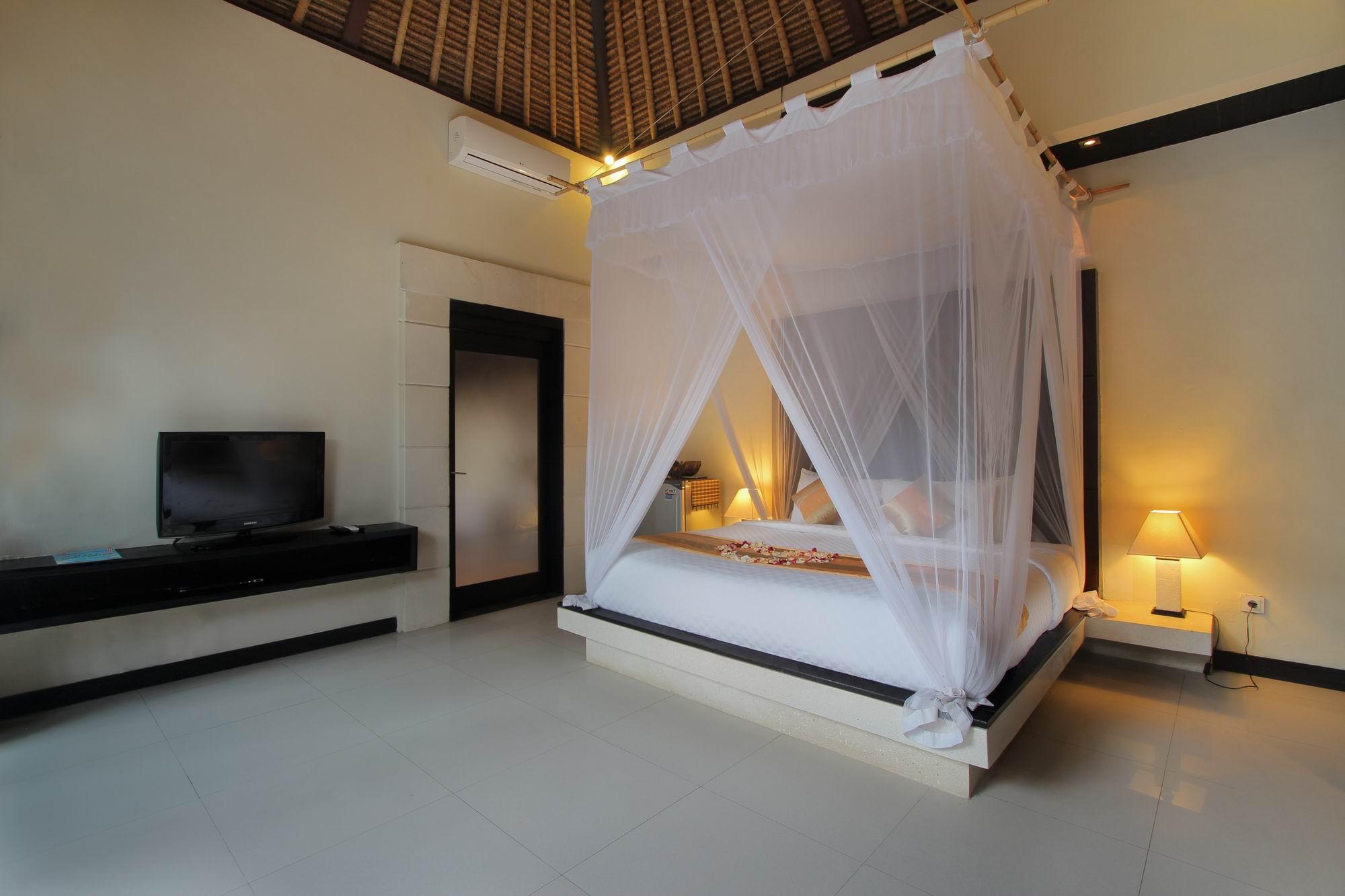 Tonys Villas & Resort