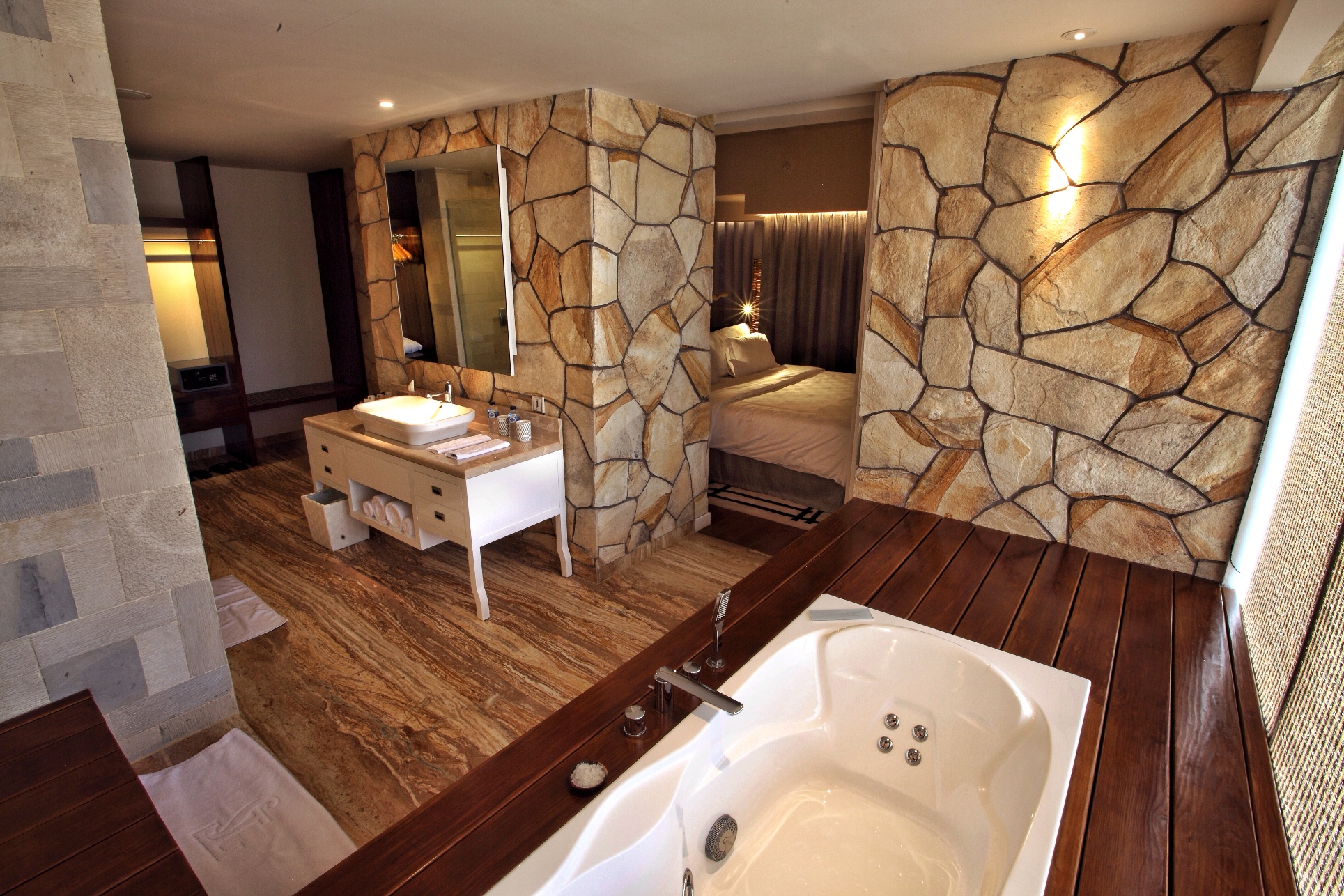 TS Suites Leisure Seminyak Bali