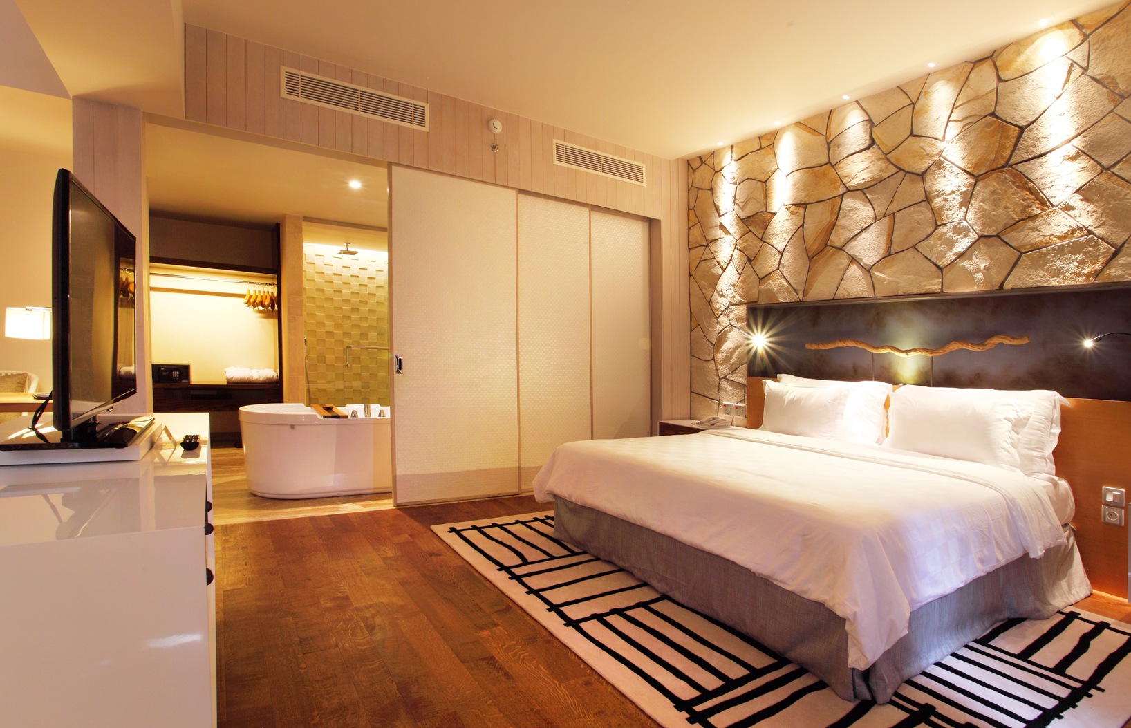 TS Suites Leisure Seminyak Bali