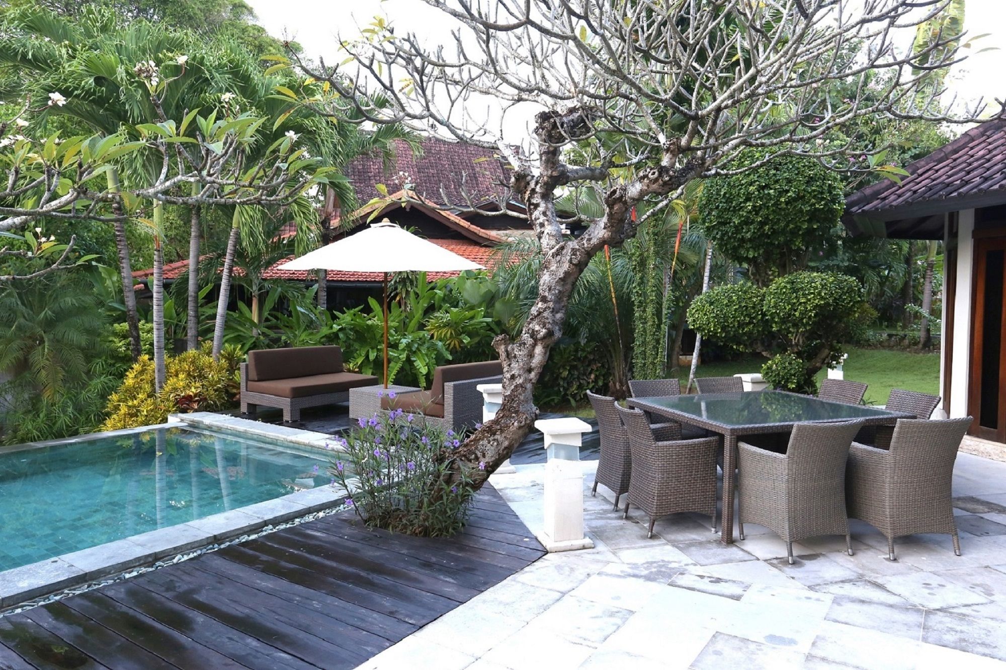 Urbanest Inn Villa