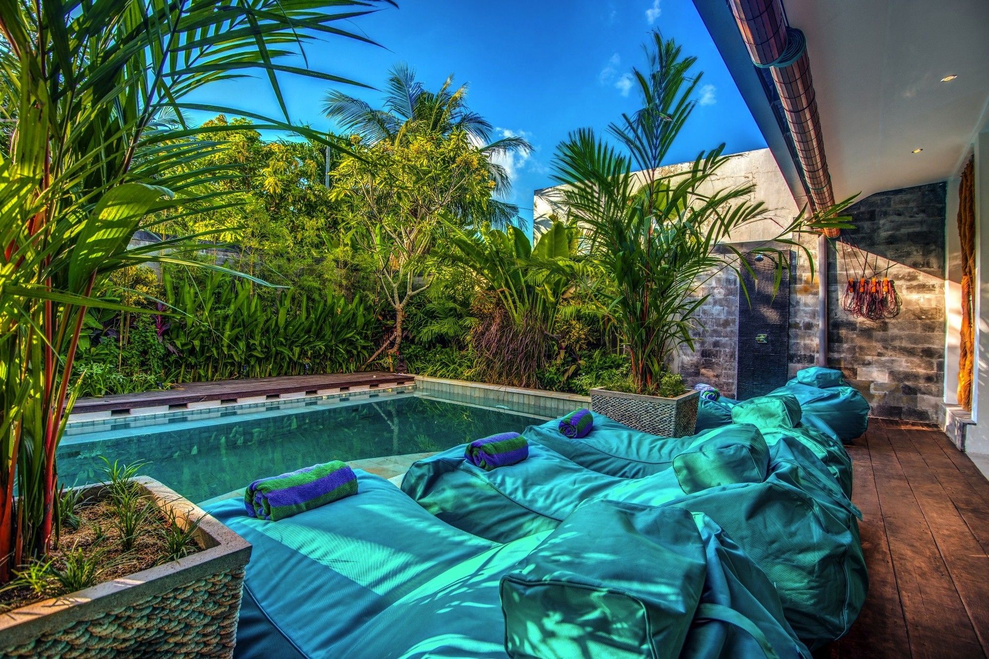 Villa Alchemy