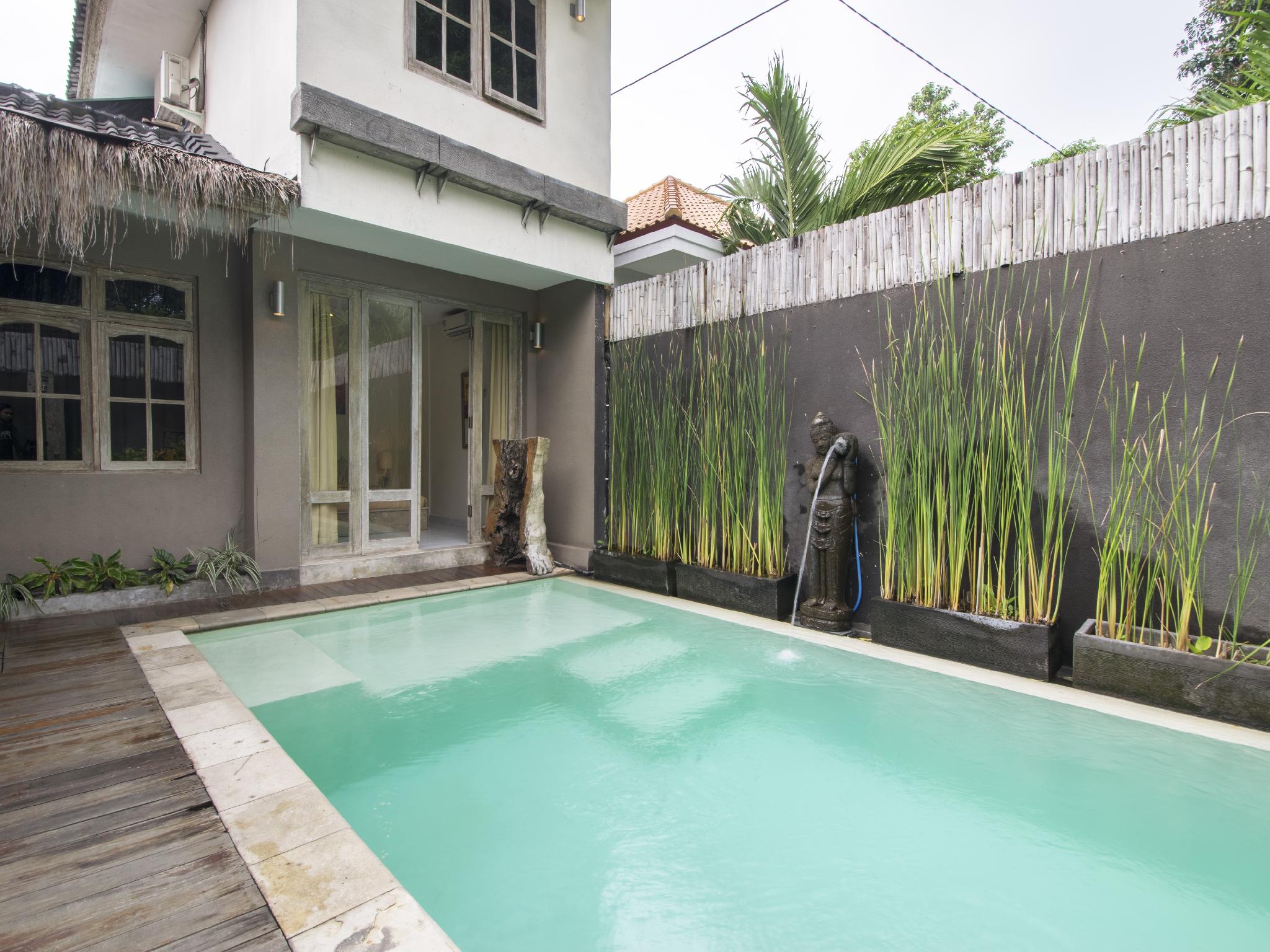 Villa Anggun - 1