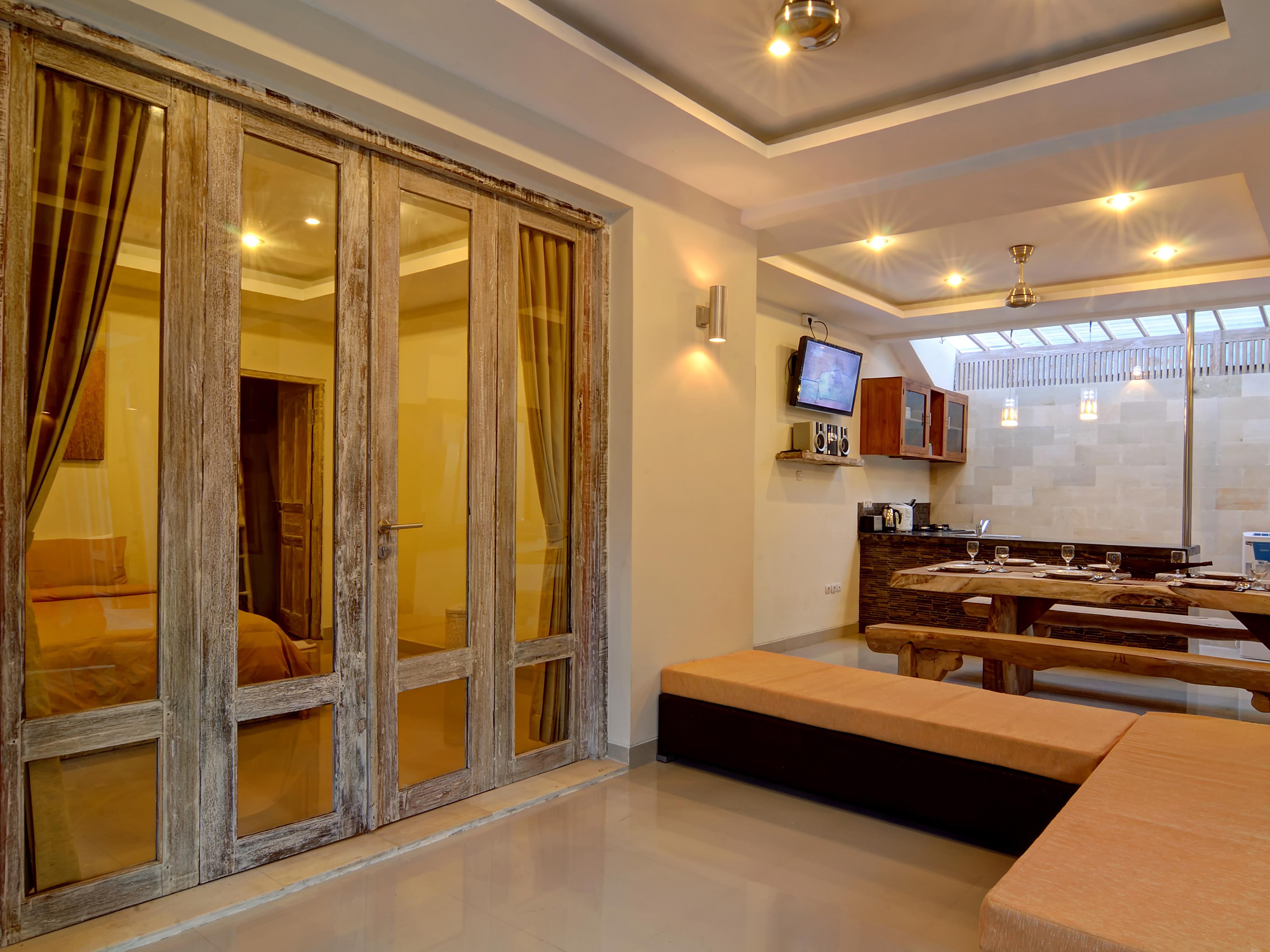 Villa Anggun - 1