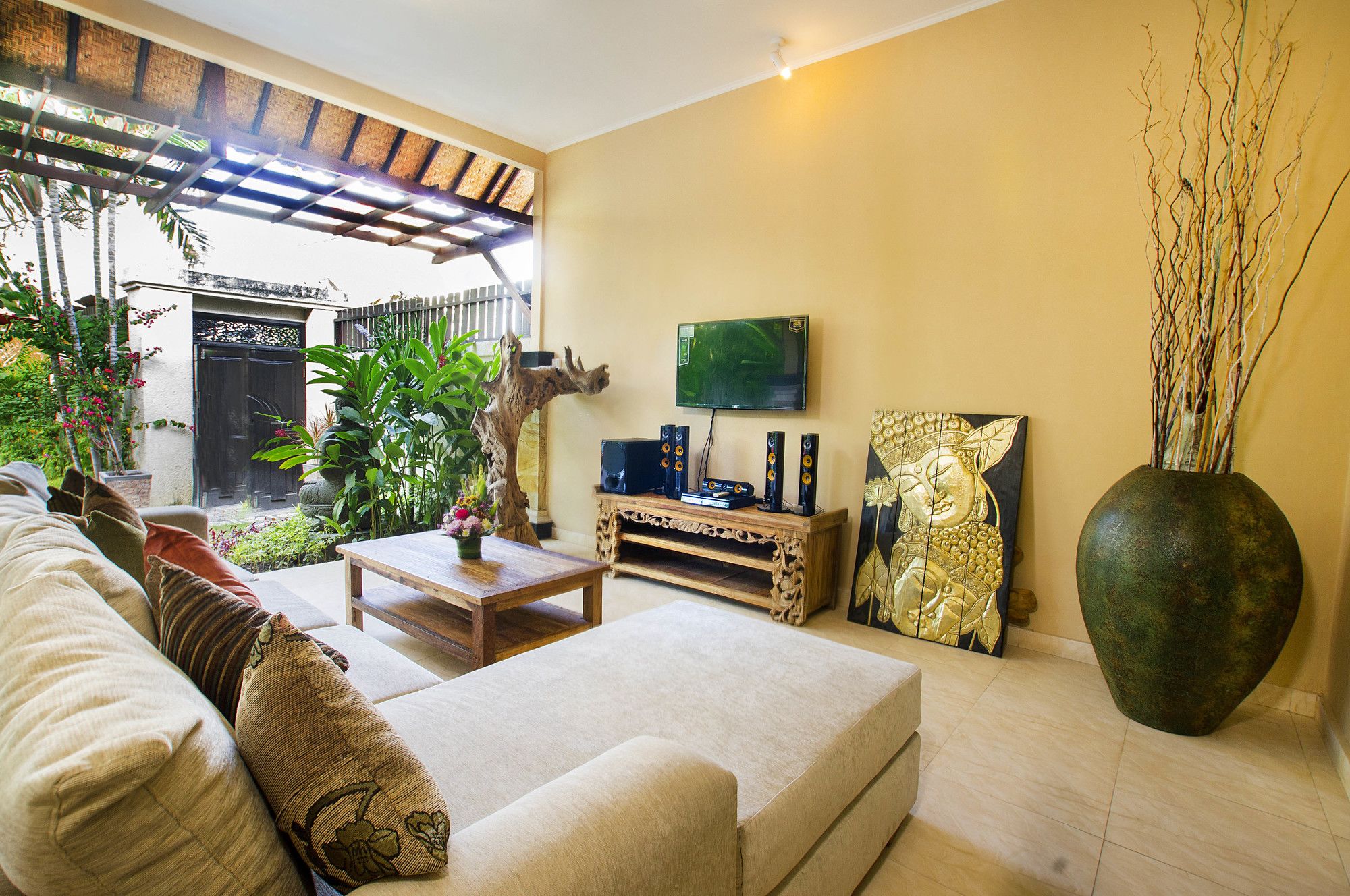 Villa Ashira