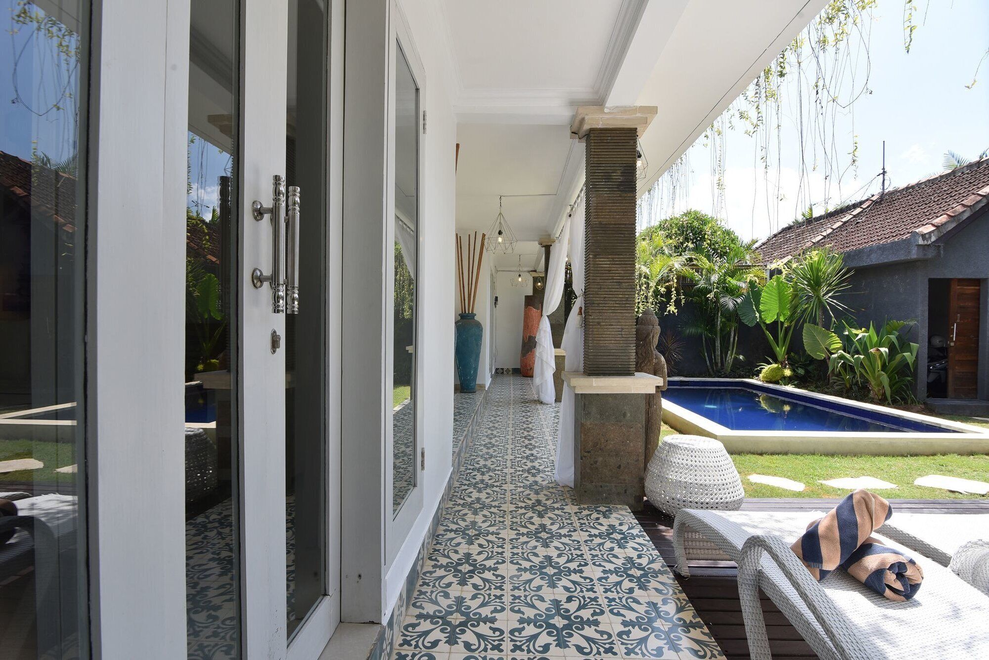 Villa Bamboo - Great Location Pool Villa in Seminyak