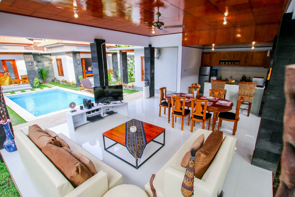 Villa Bayu