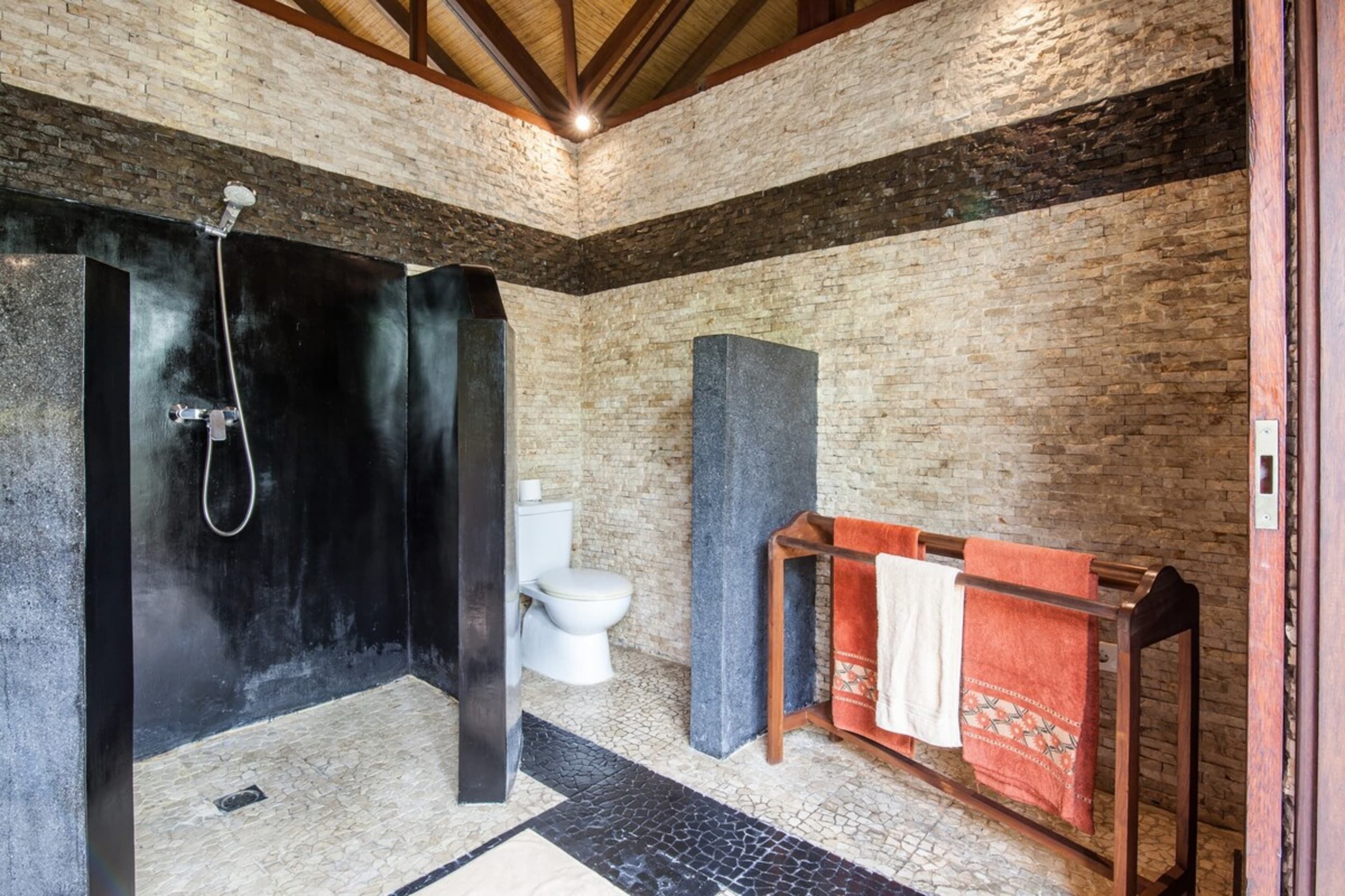 Villa Kiki