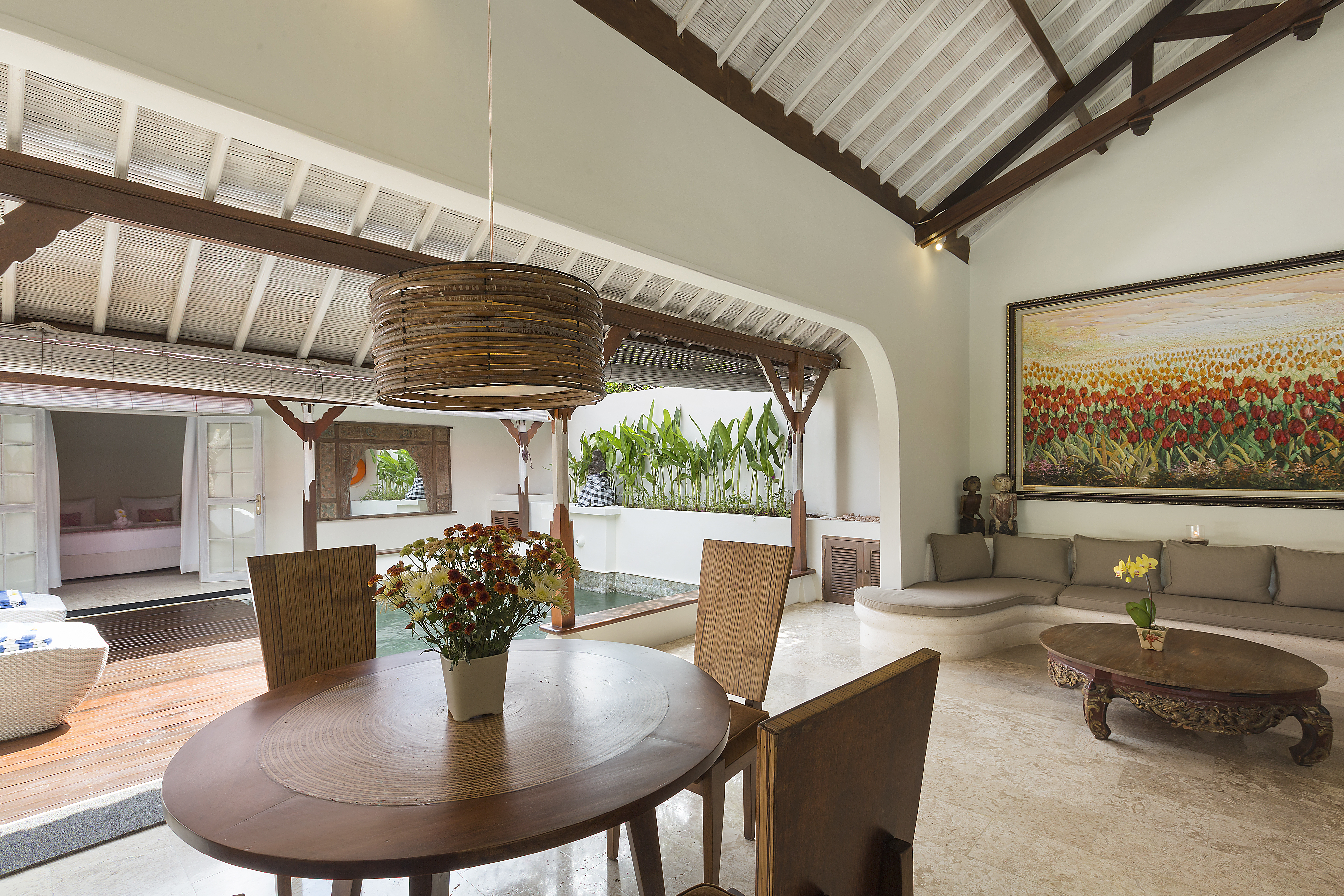 Villa Kresna Boutique Villas & Suites