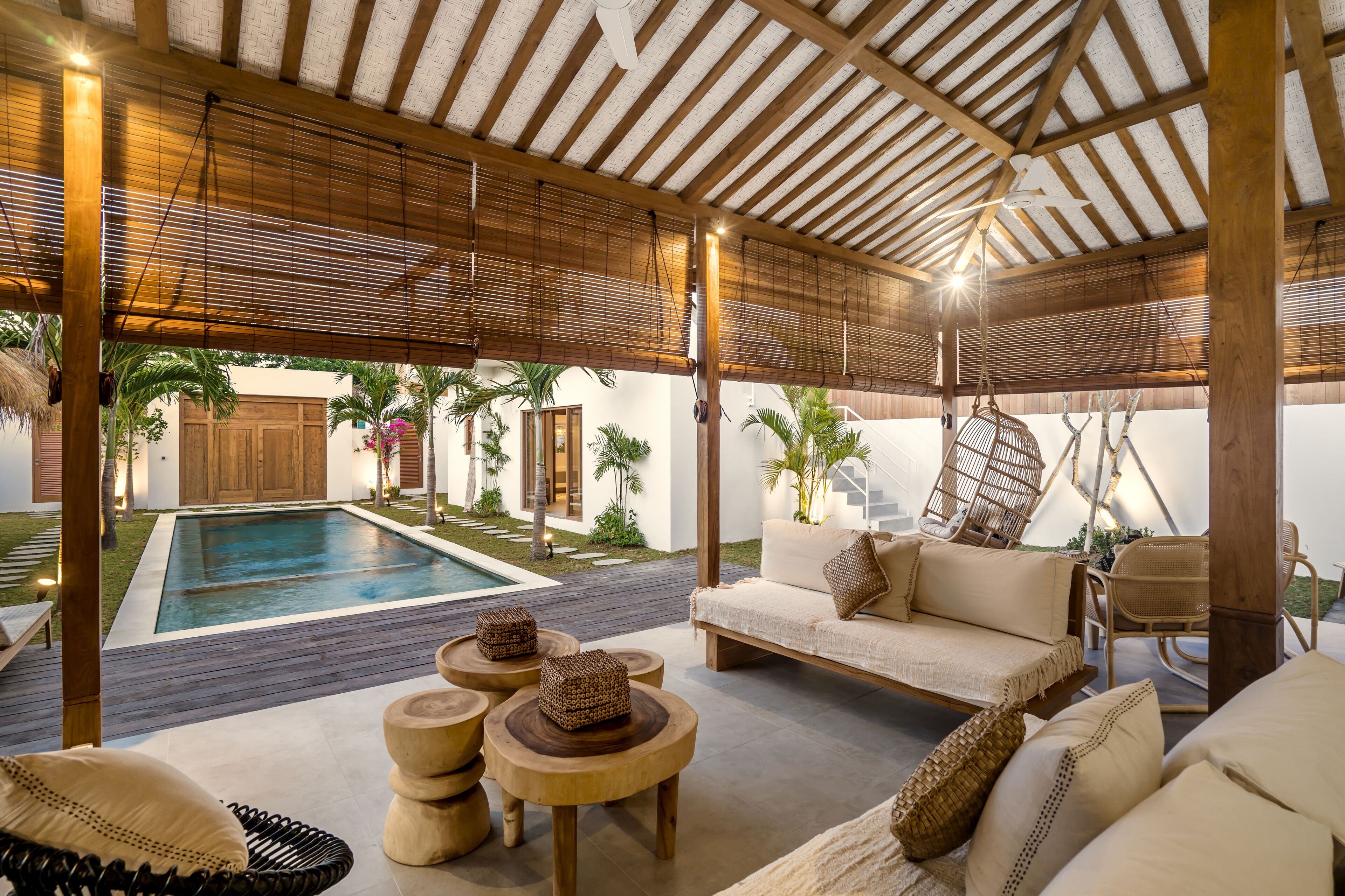Villa Parasol by Alfred