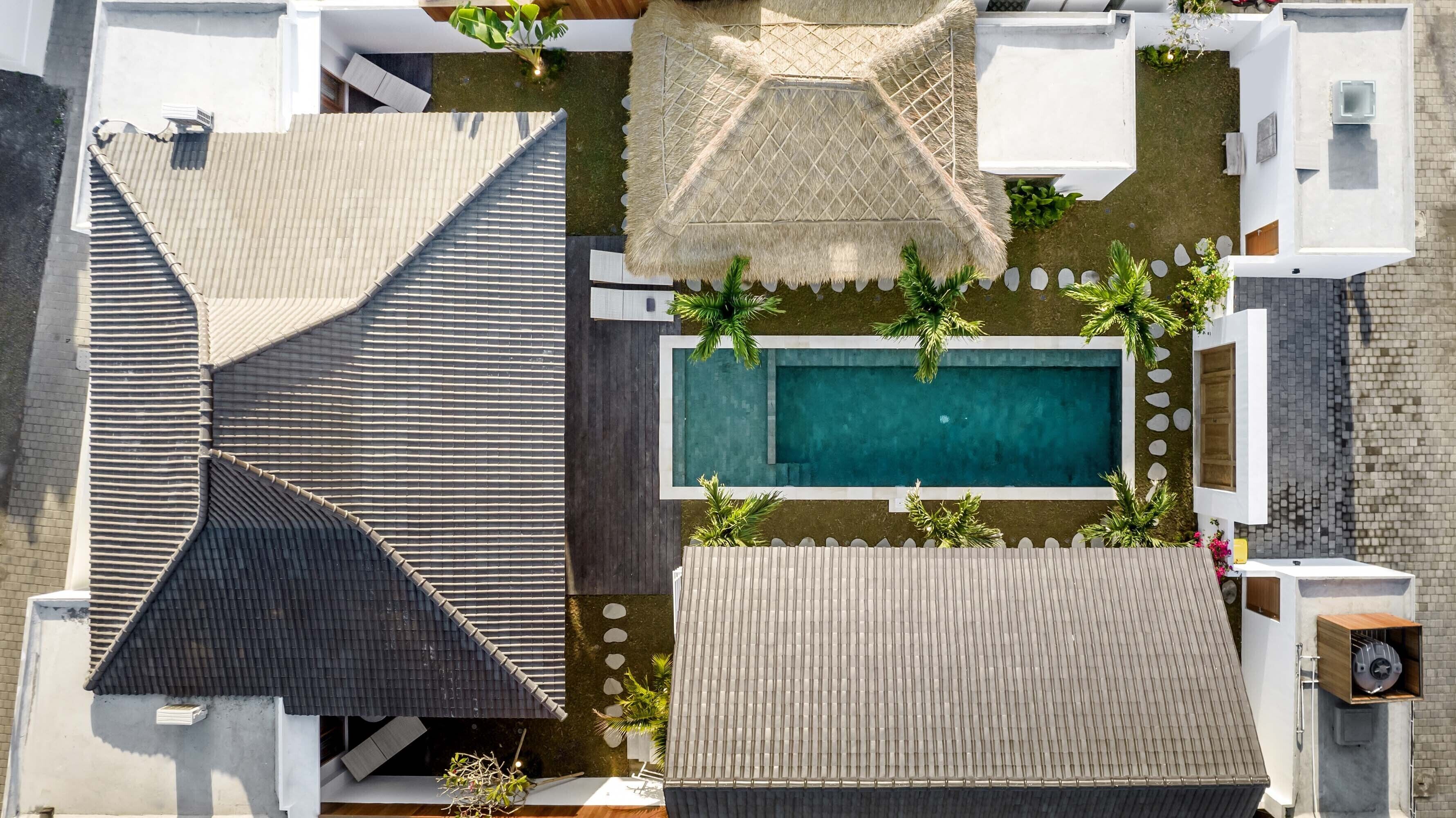 Villa Parasol by Alfred