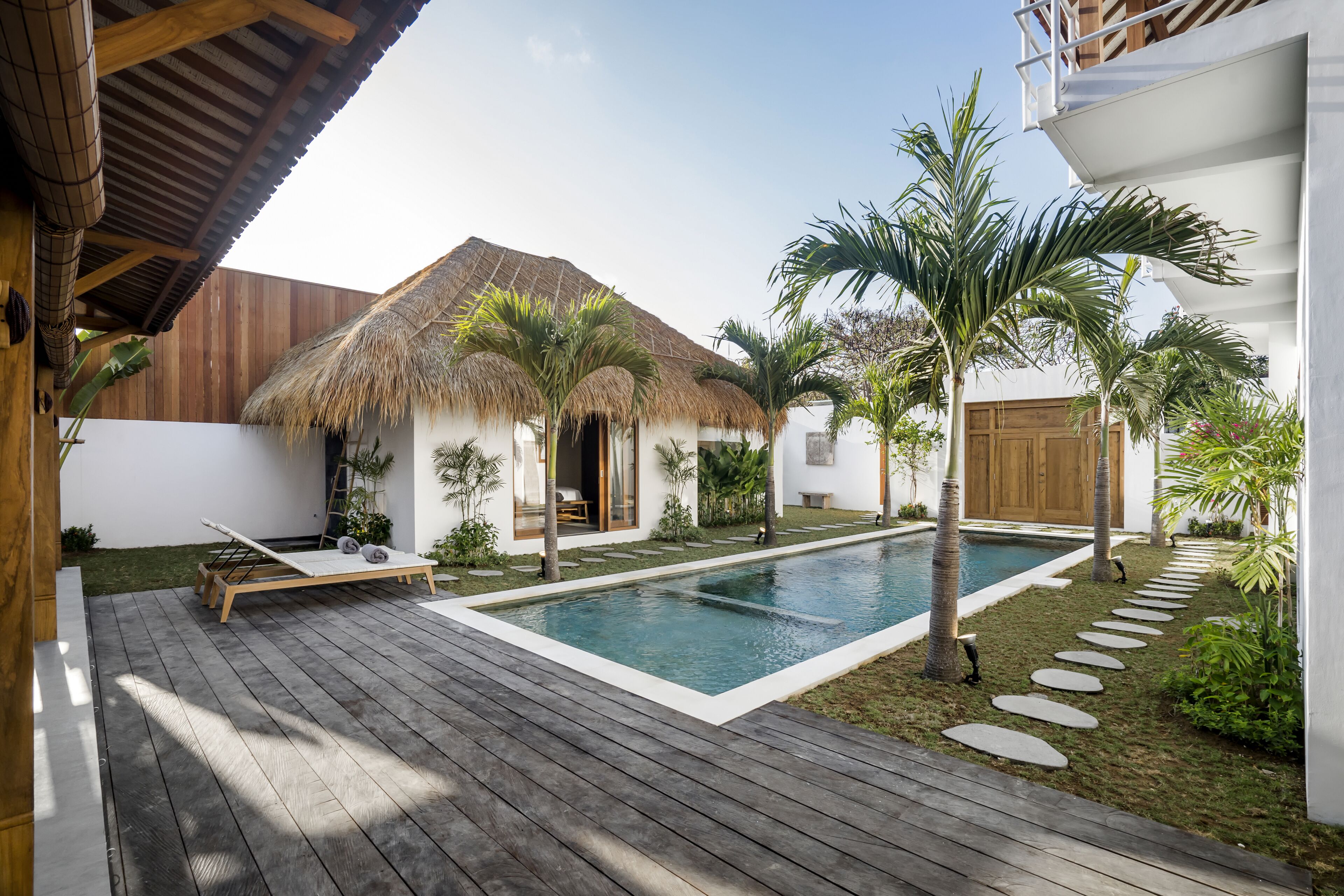 Villa Parasol by Alfred