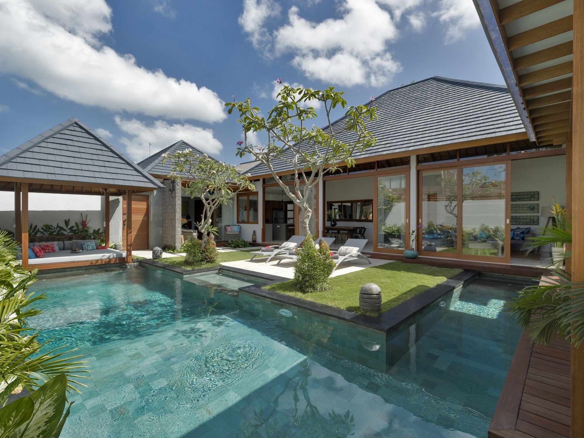 Villa Sanook