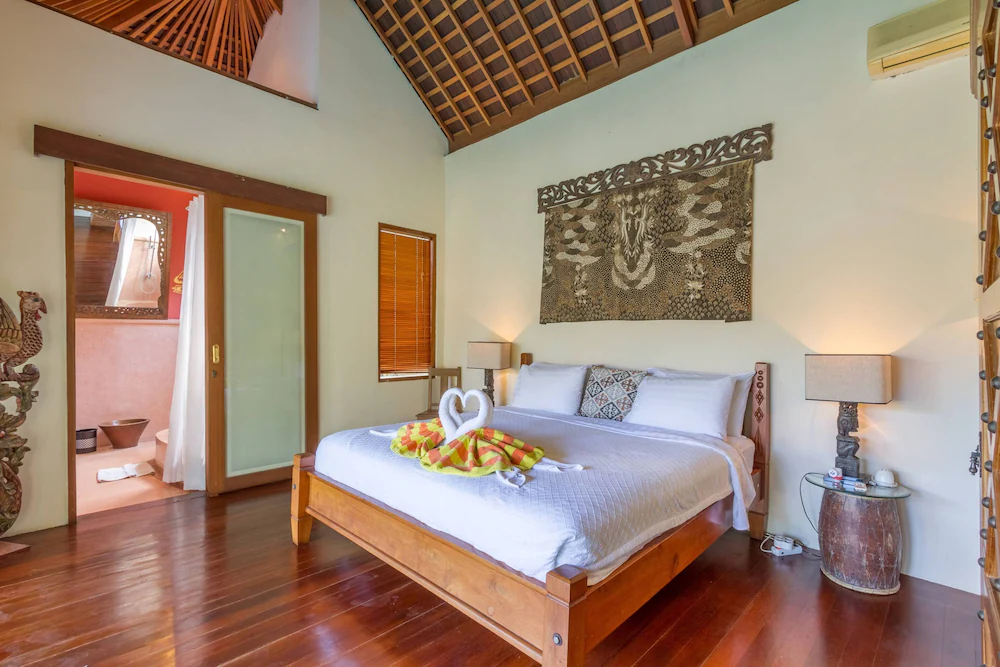 Villa Santhi
