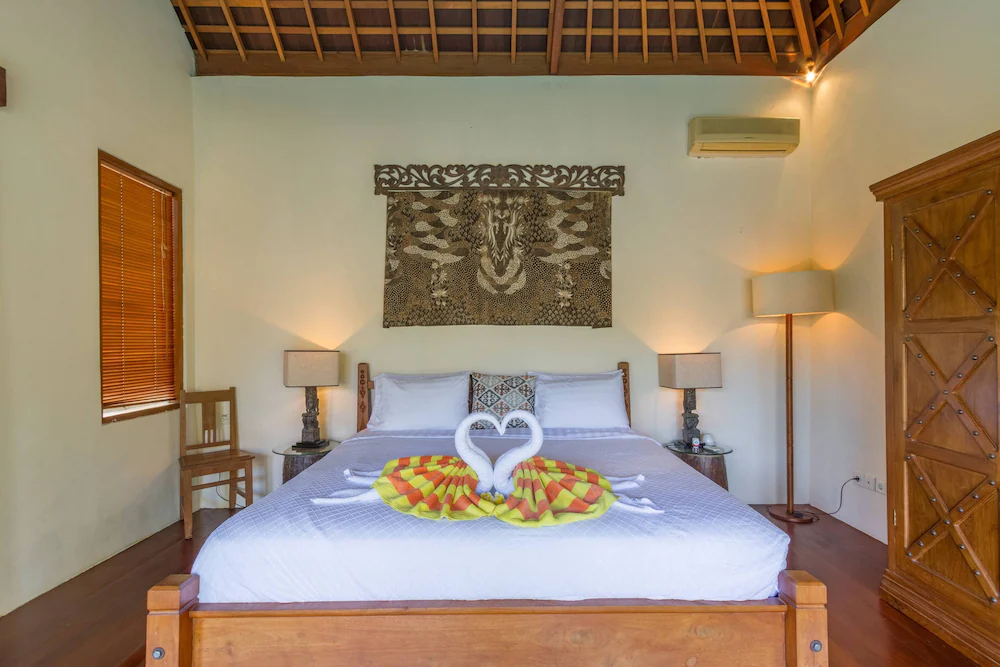 Villa Santhi