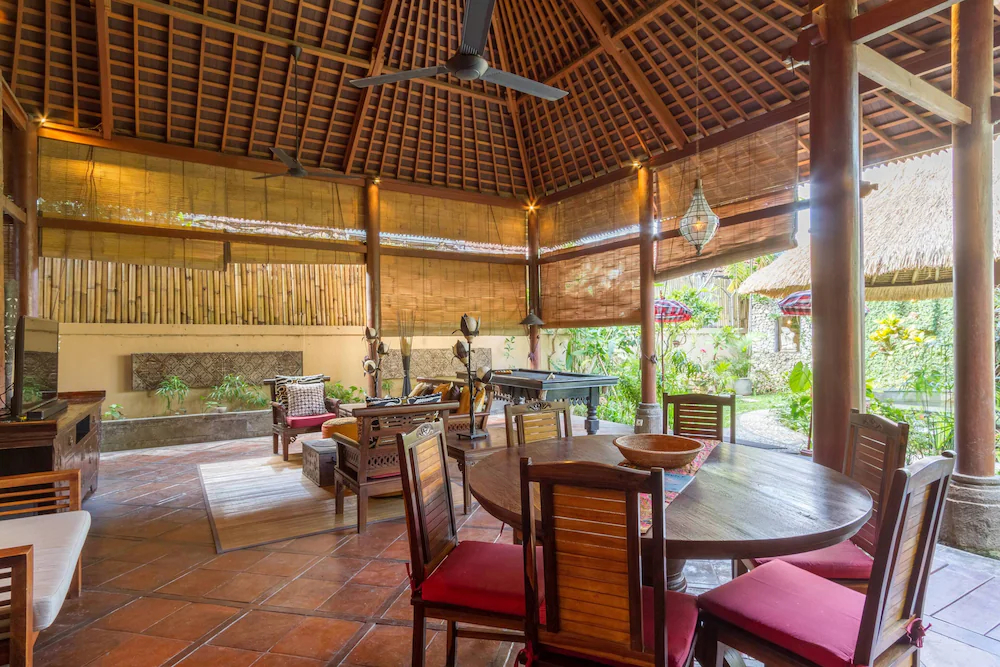 Villa Santhi