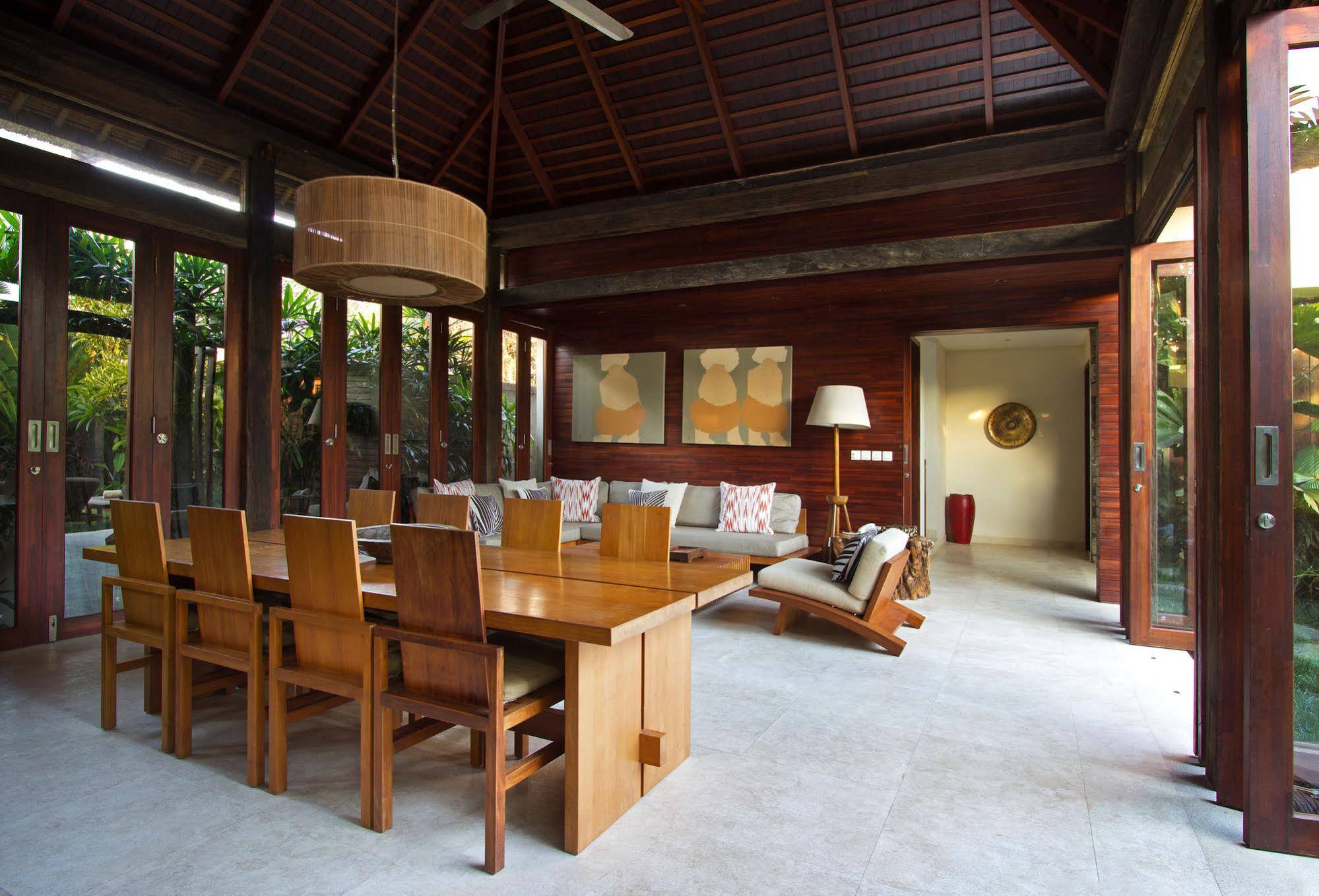 Villa Suar