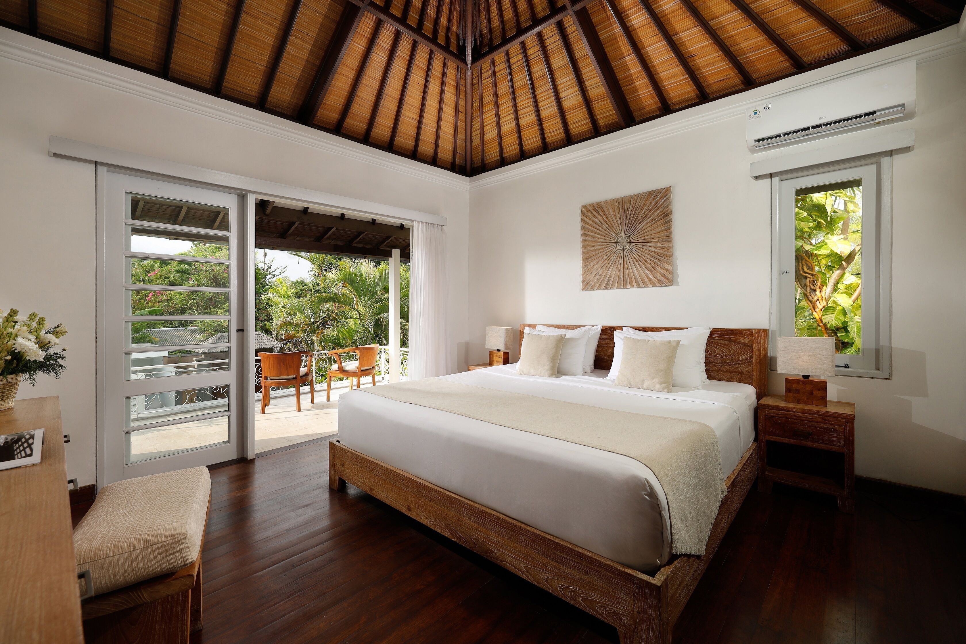 Villa Swarna By Nakula