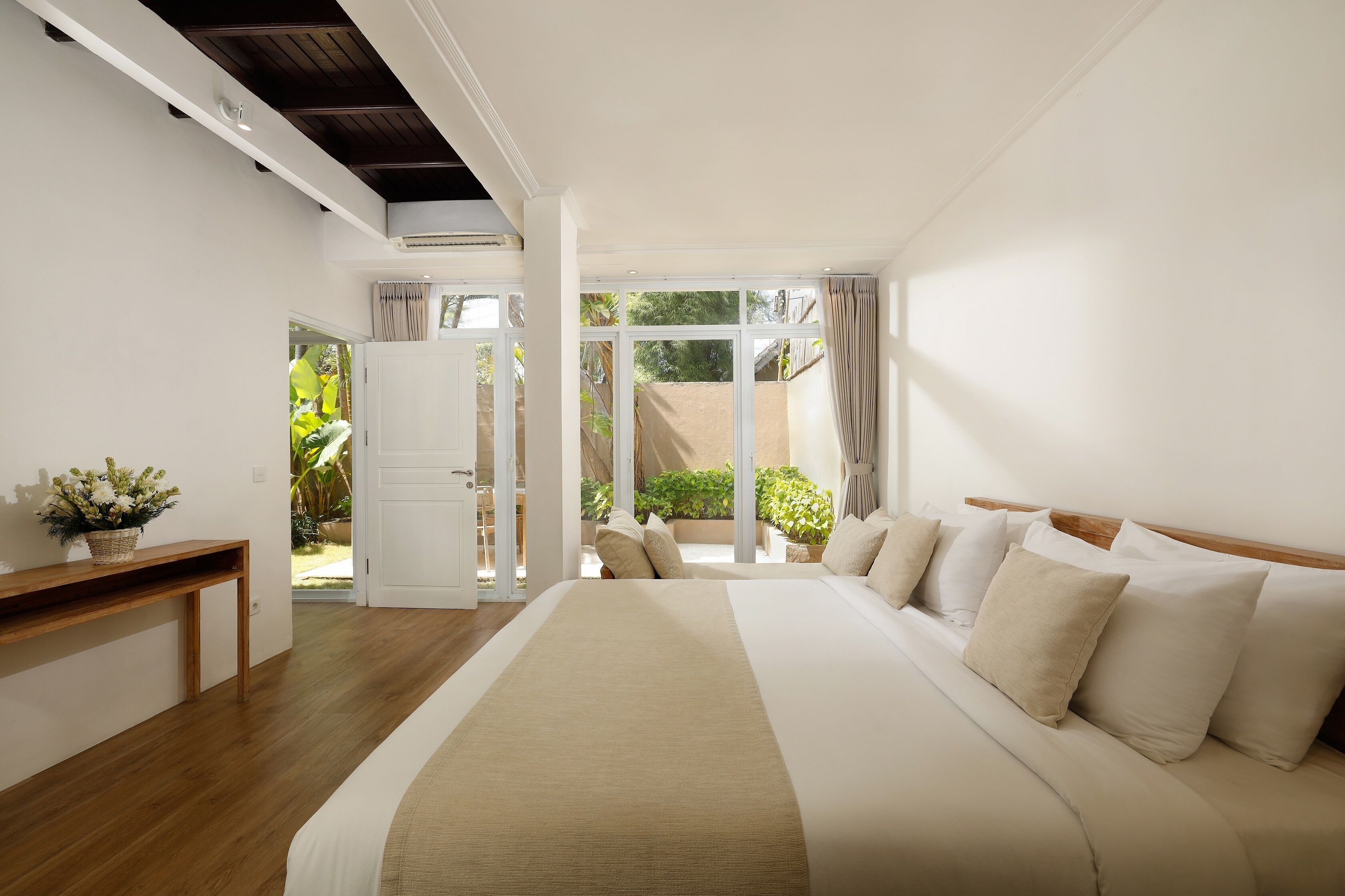 Villa Swarna By Nakula