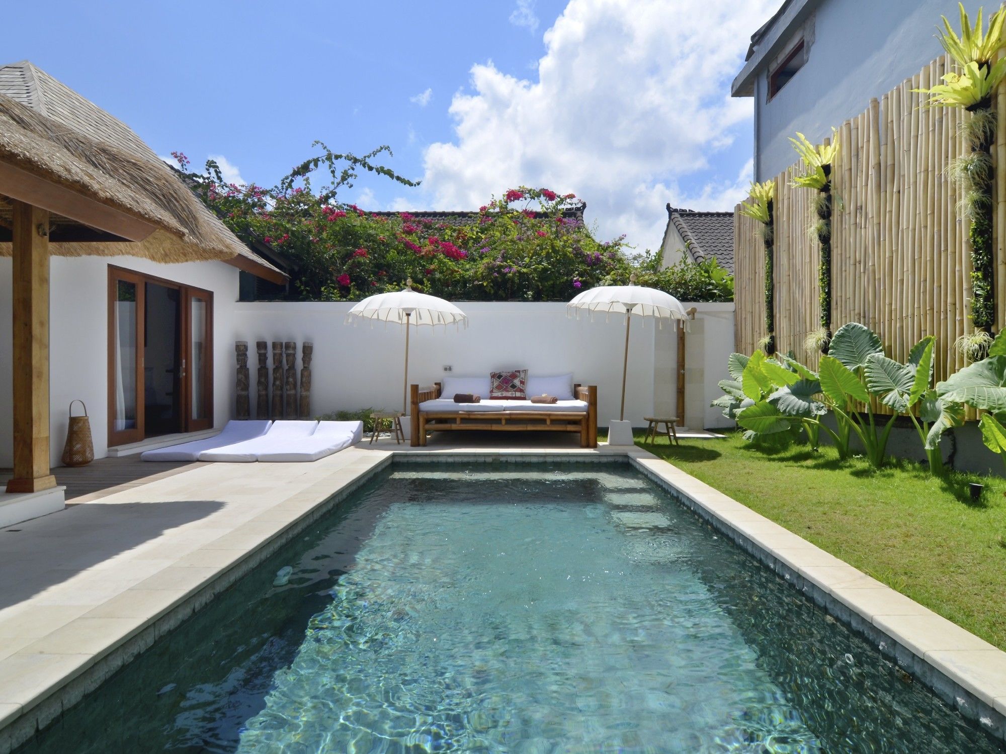 Villa Waterlily
