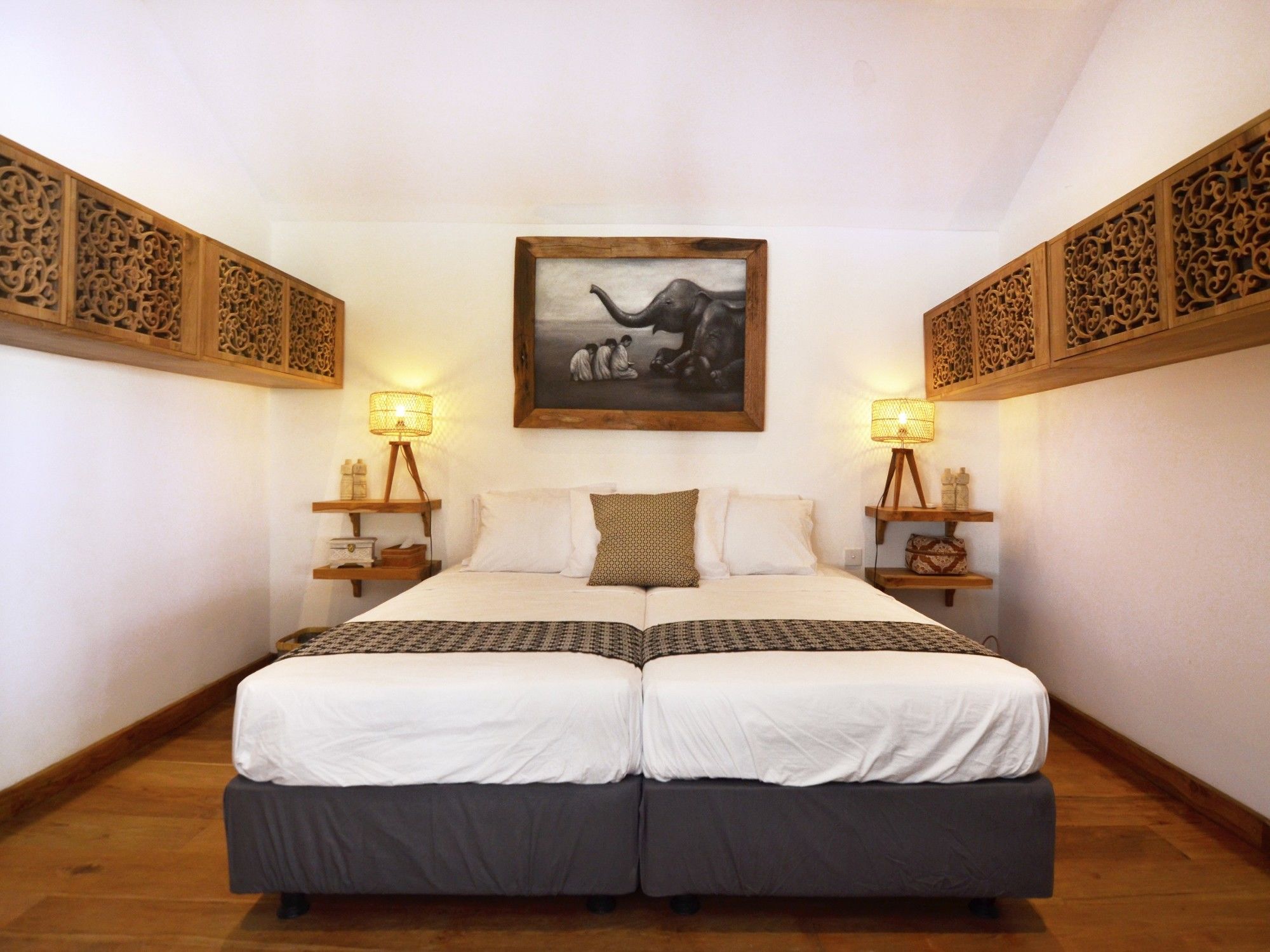 Villa Waterlily