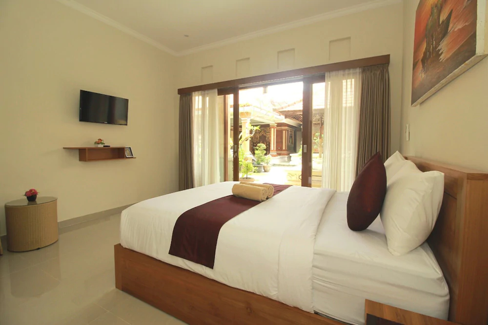 Wayan House