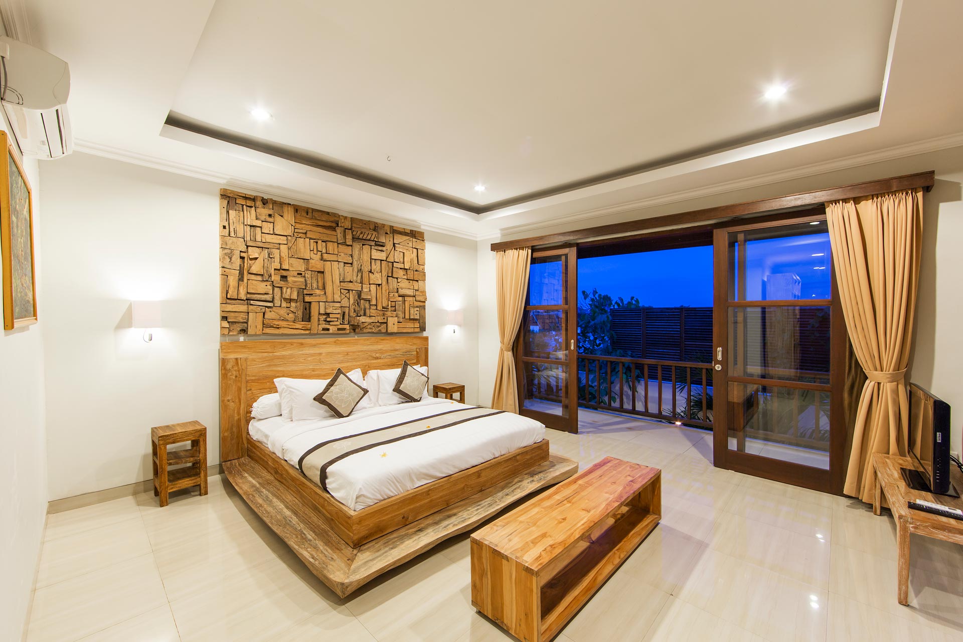 White Lotus Villas