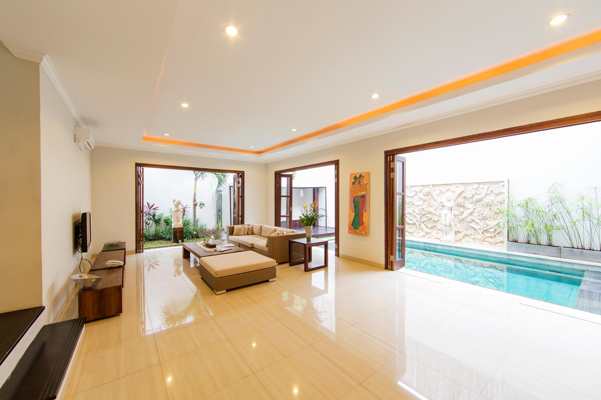 White Lotus Villas