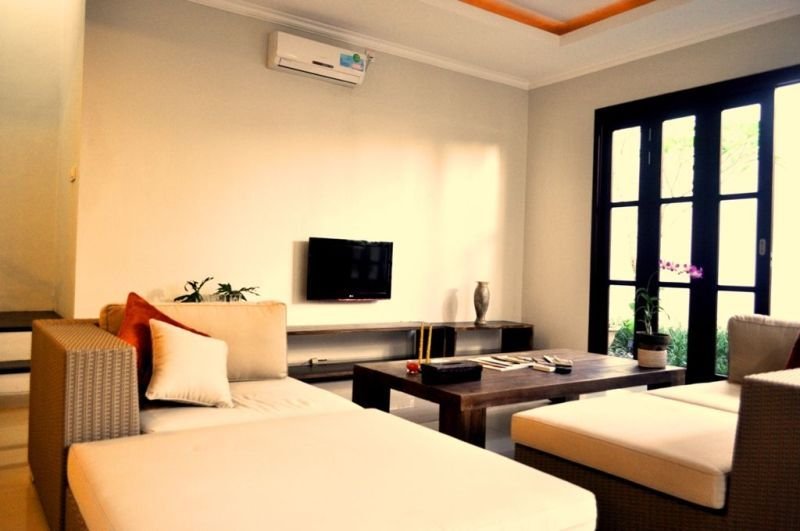 White Lotus Villas