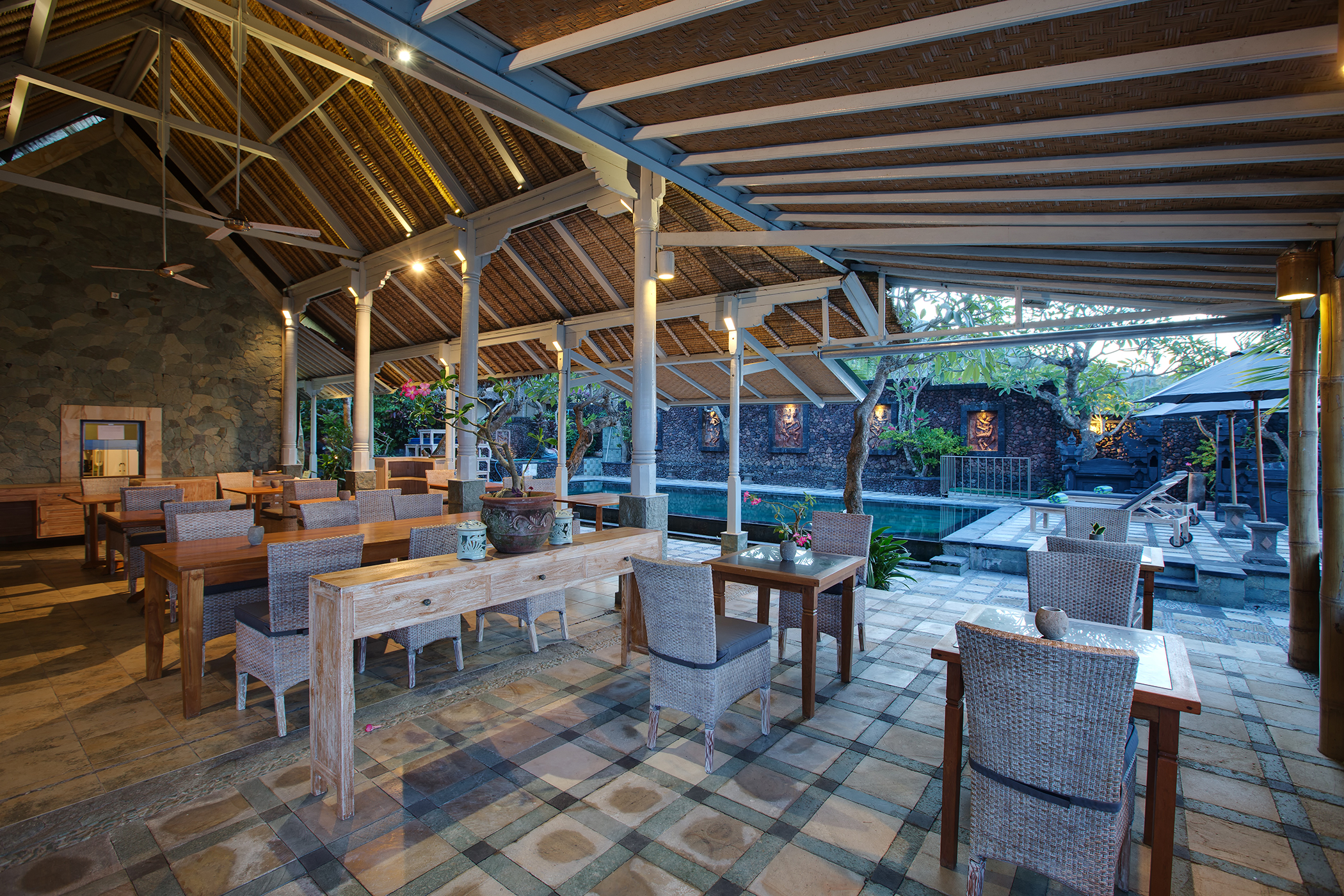 Alam Candi Dive Resort