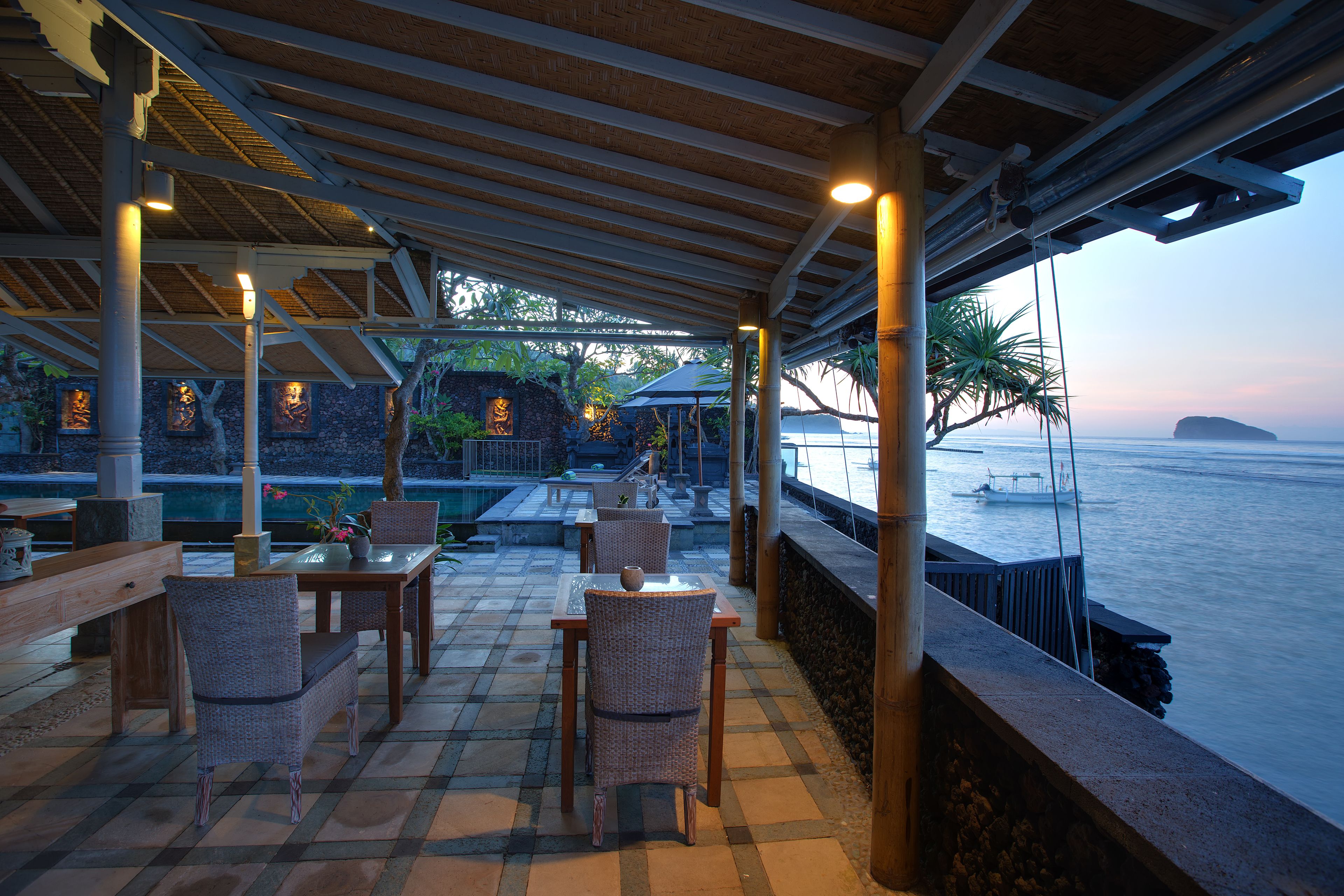 Alam Candi Dive Resort