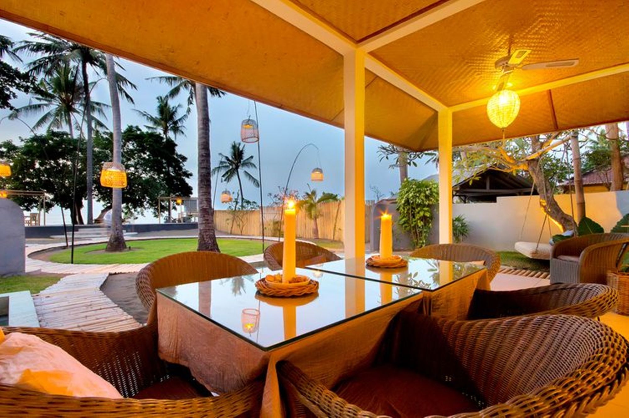 Lilin Lovina Beach Hotel