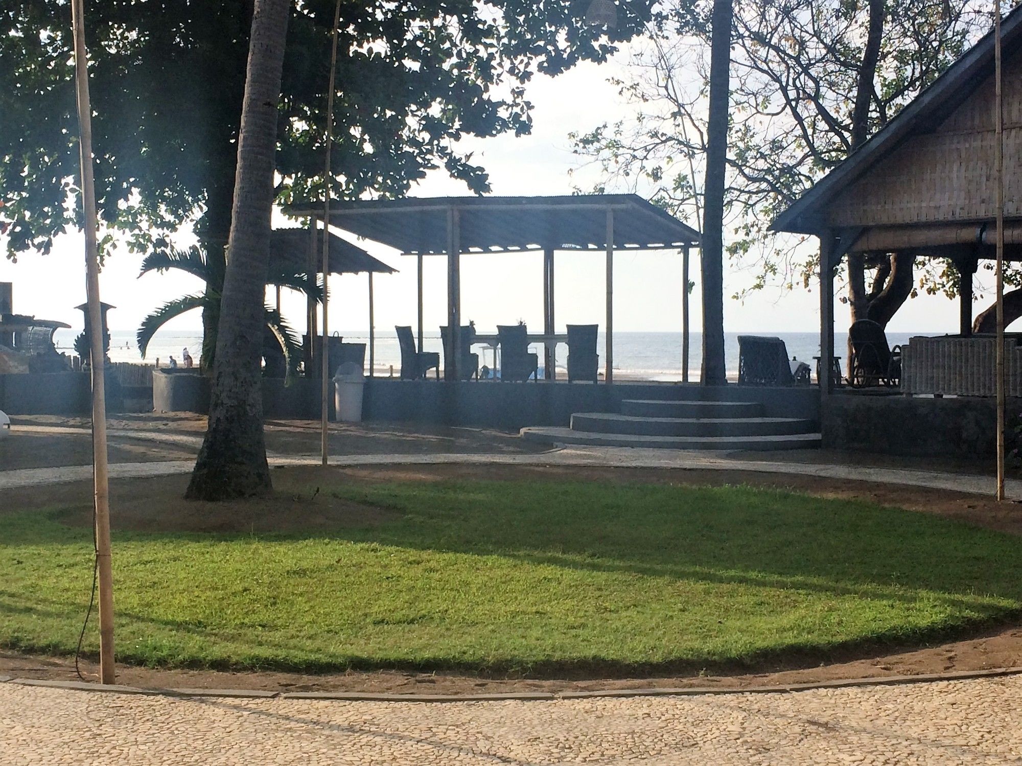 Lilin Lovina Beach Hotel
