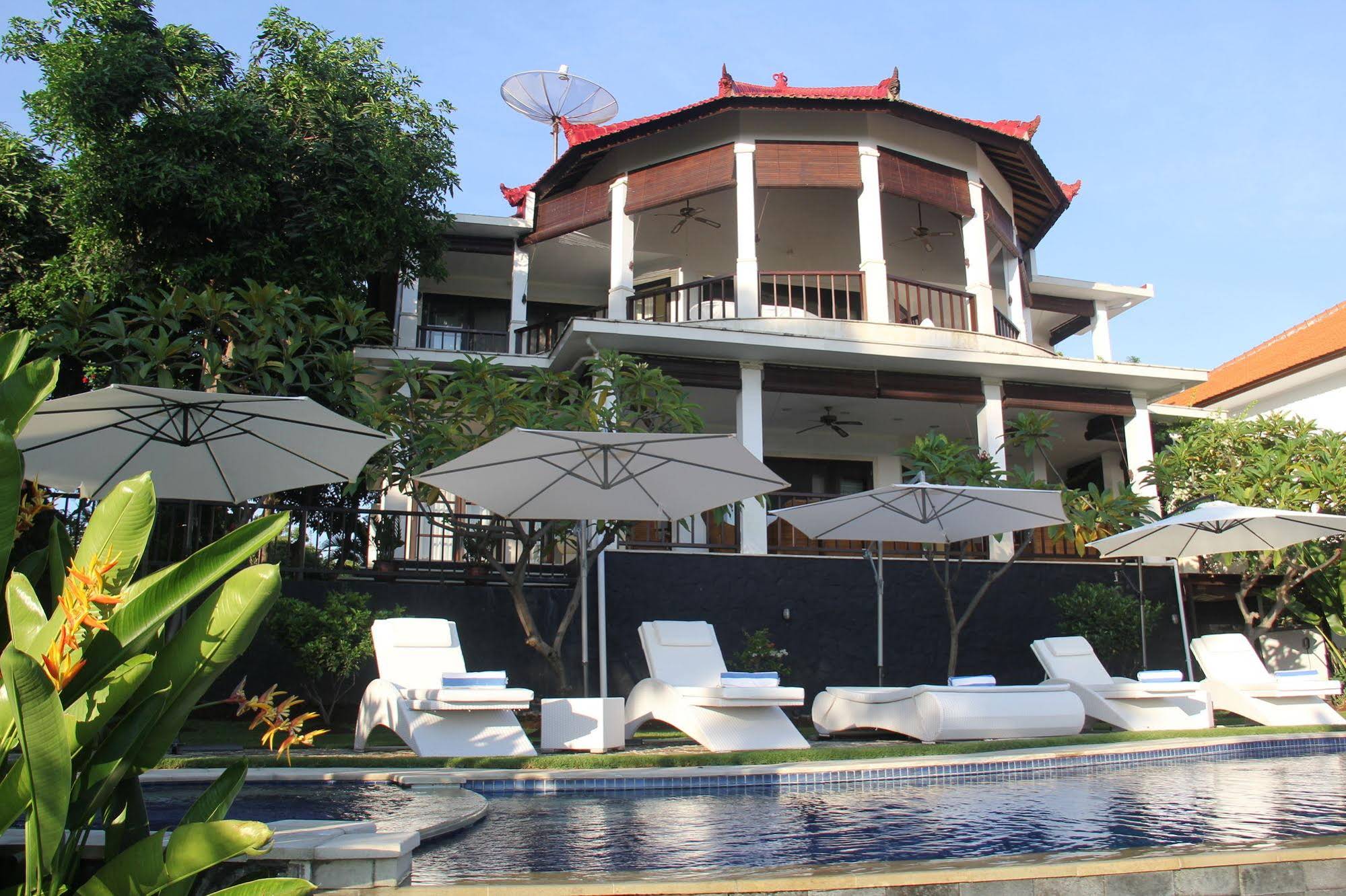 Villa Lilly