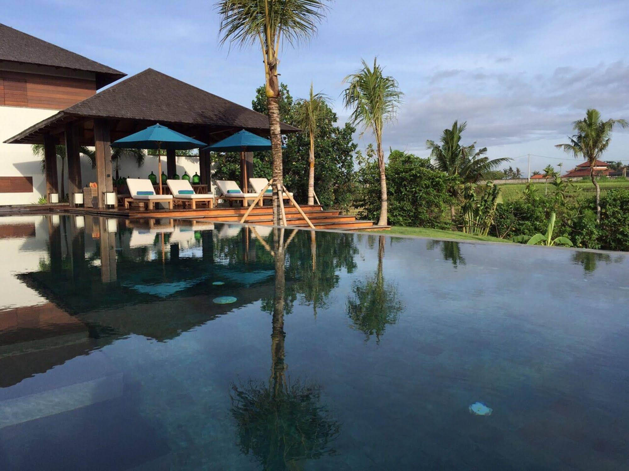 Ambalama Villa