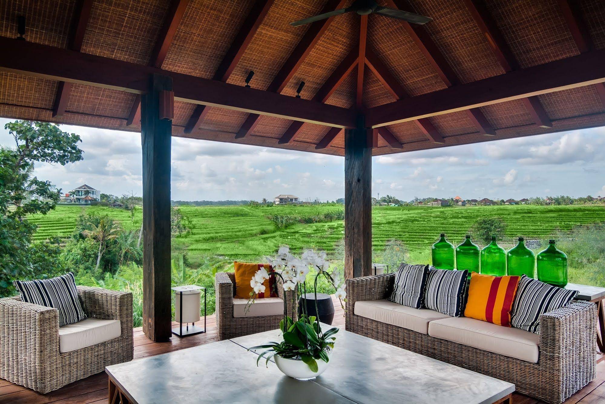 Ambalama Villa