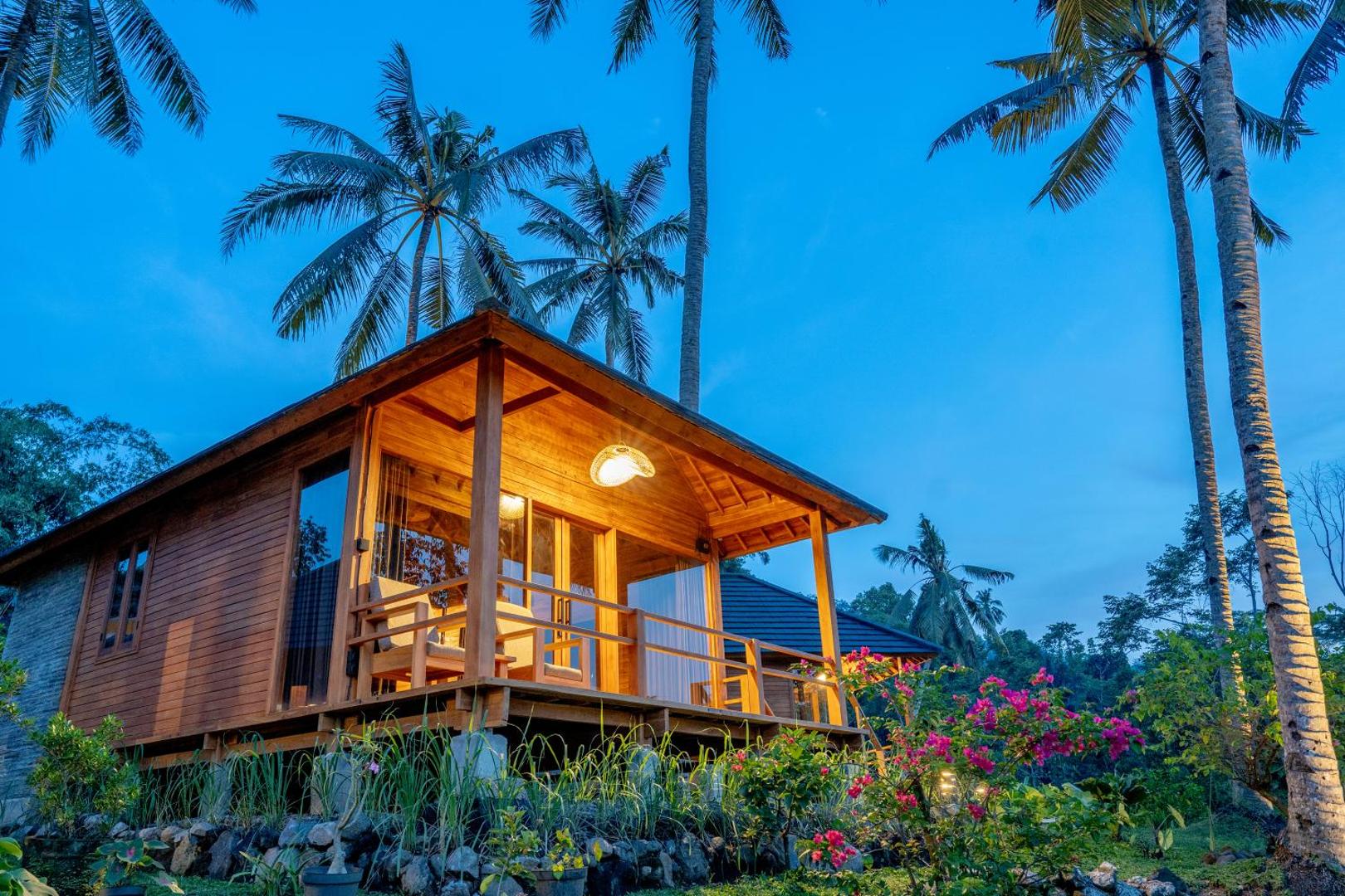 Taman Swarga Villa Resort & Spa