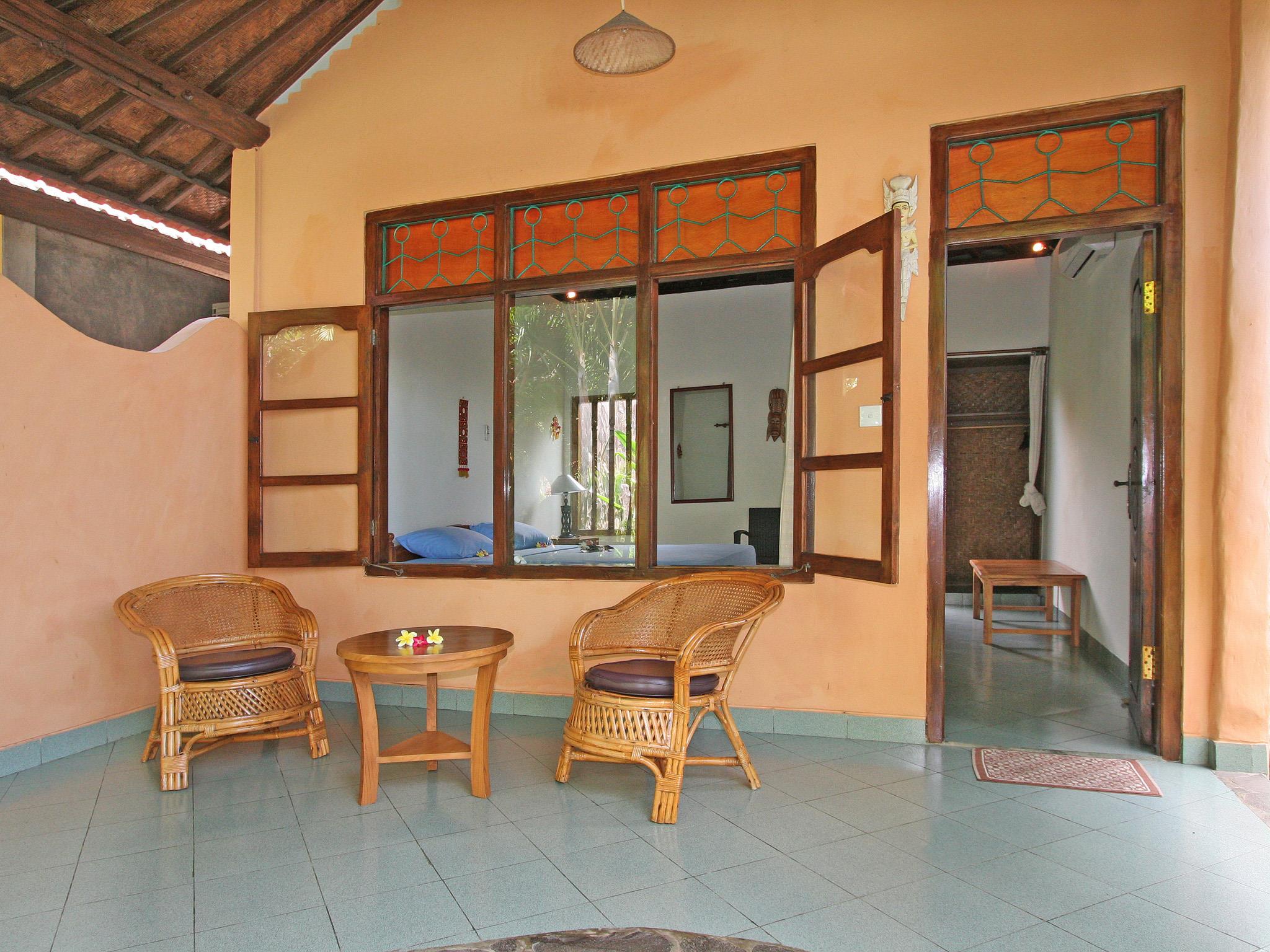 1000 Dream Bungalow