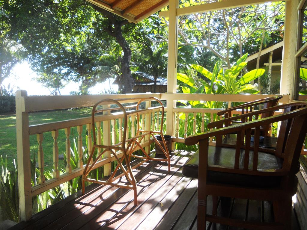 Bali Lovina Beach Cottages
