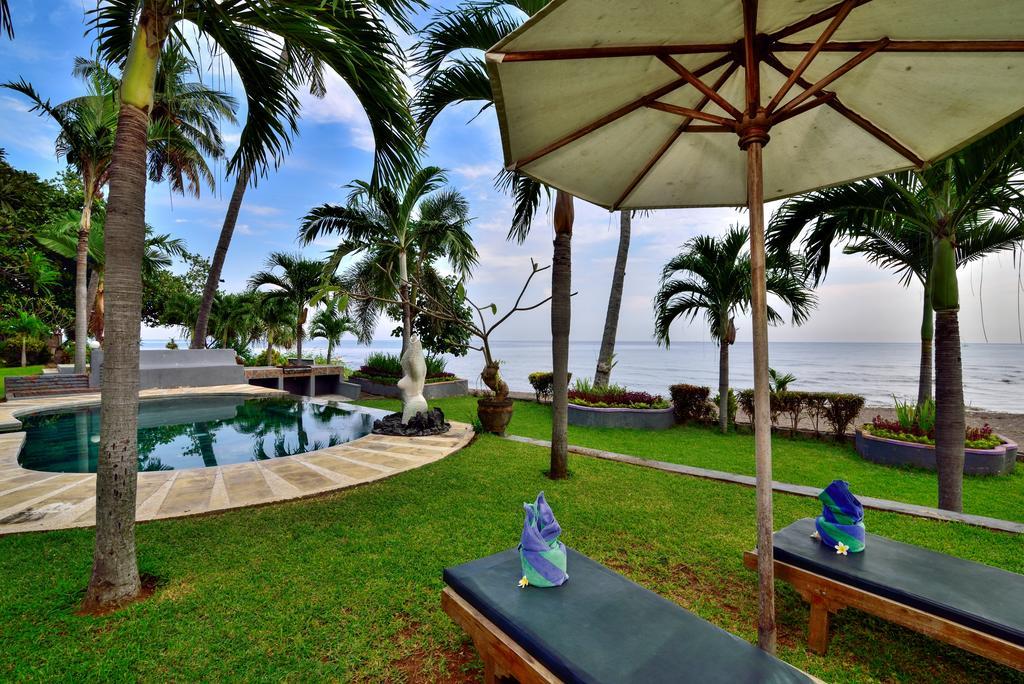 Dolphin Beach Bali
