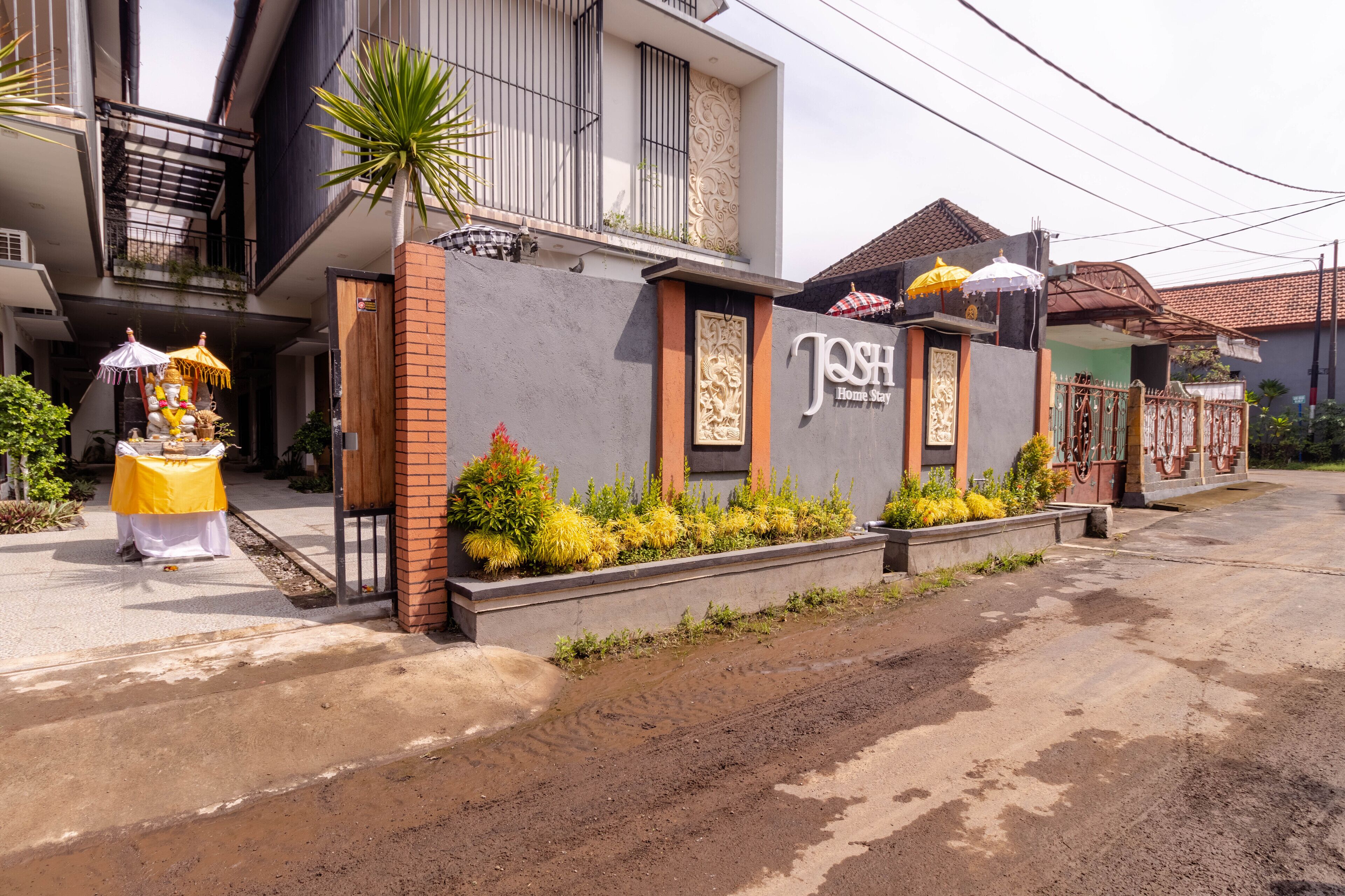 Josh Guest House