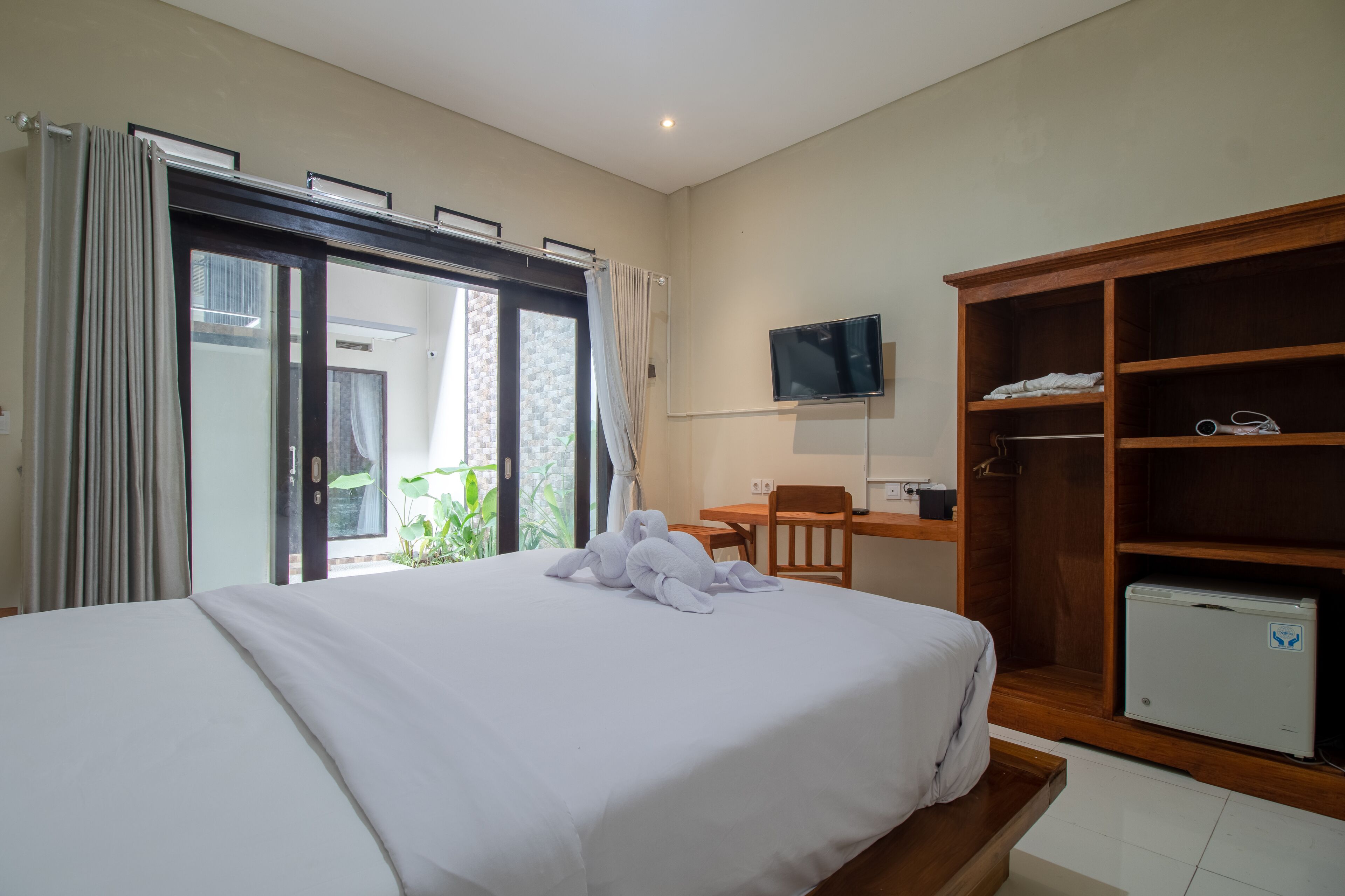 Josh Guest House
