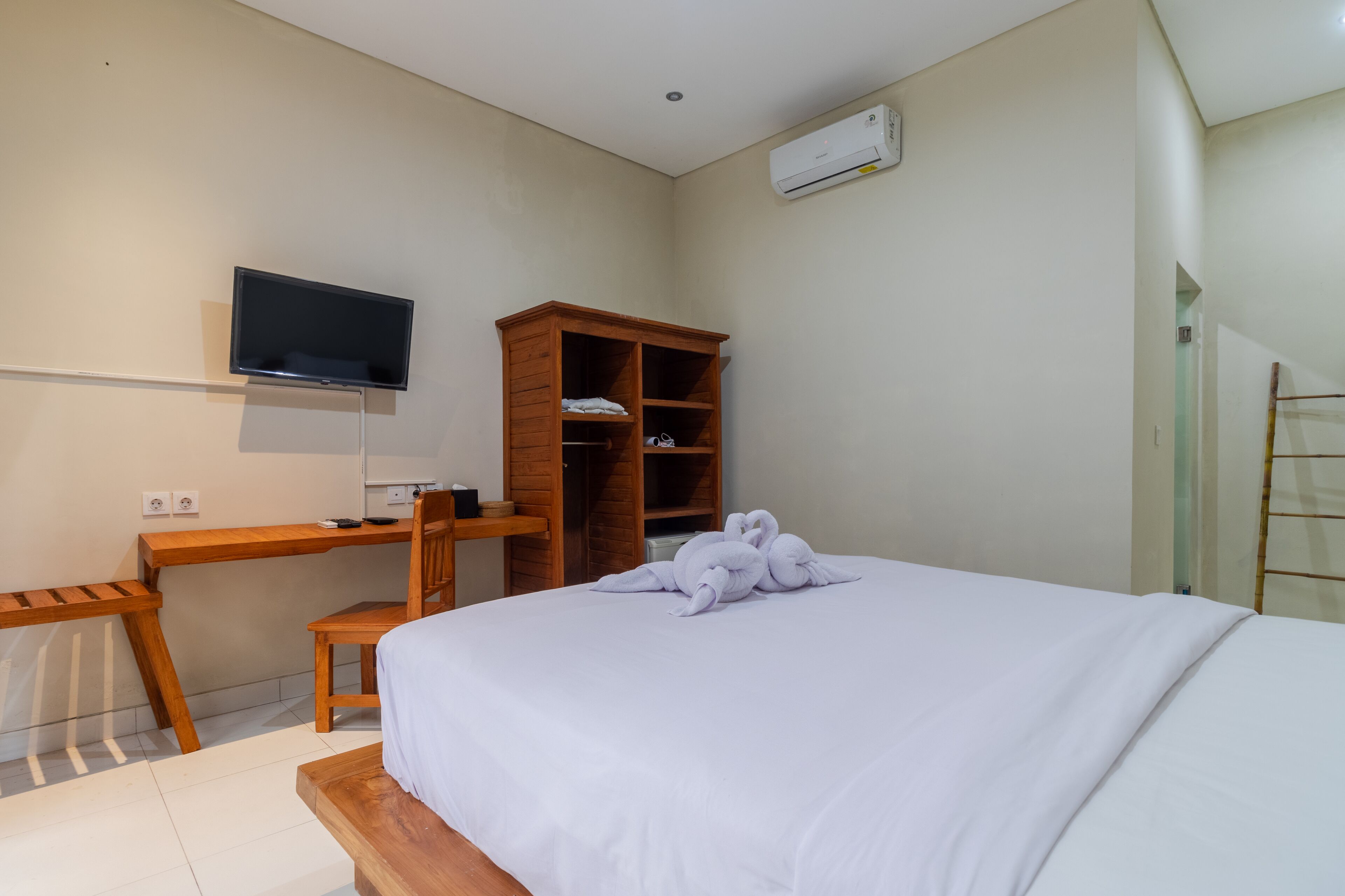 Josh Guest House