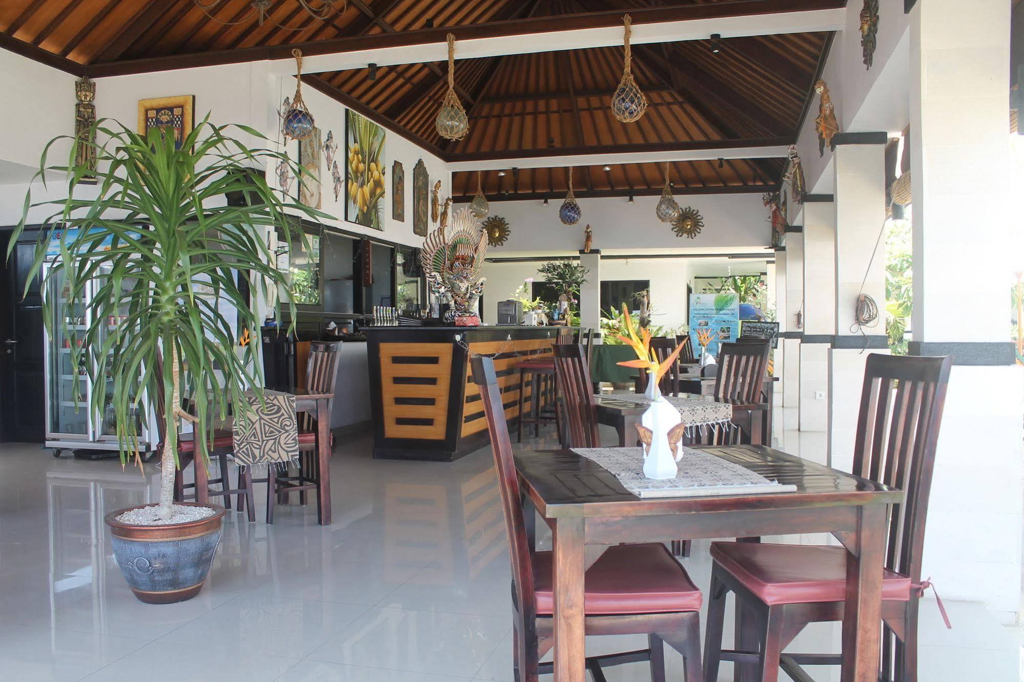 Kelapa Lovina Beach Villa